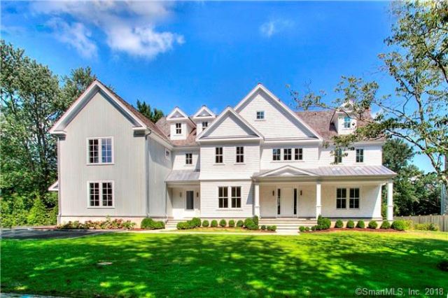 18 Blue Ribbon Drive, Westport
