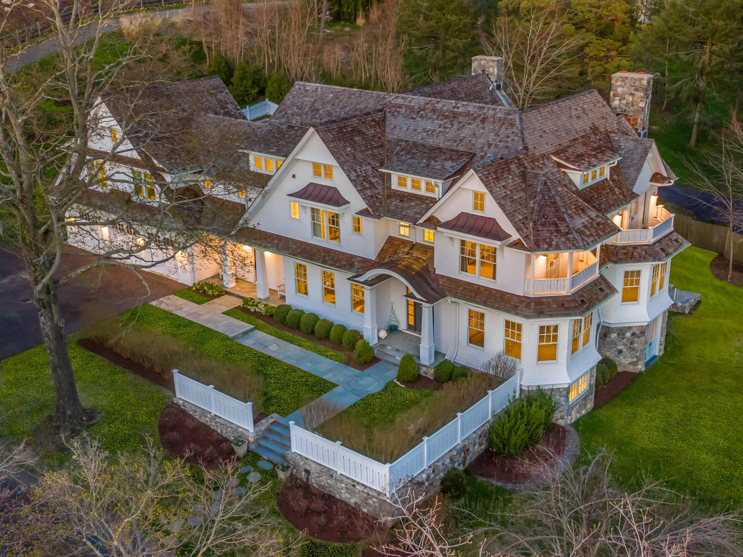 2 Hidden Hill Road, Westport