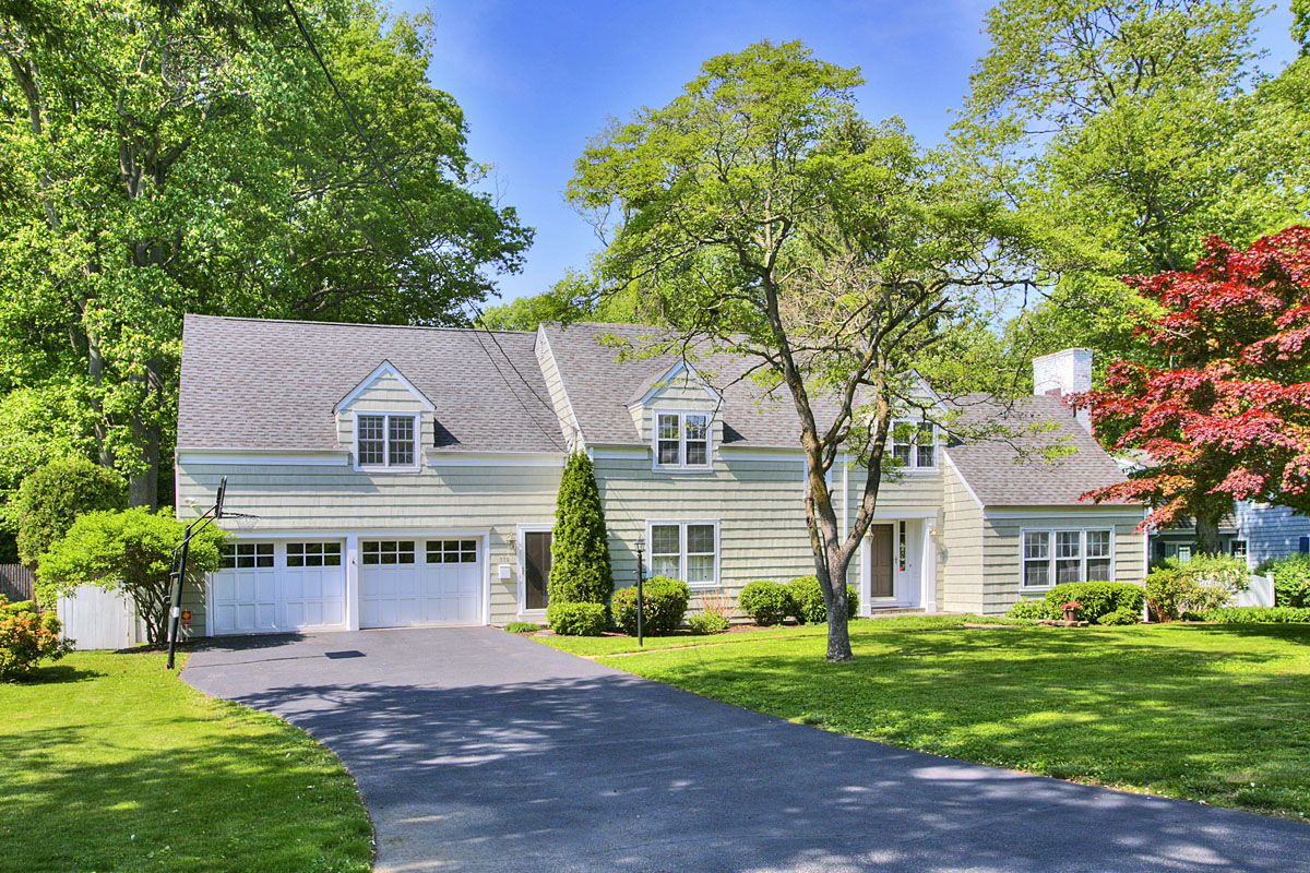 332 Parkwood Road, Fairfield