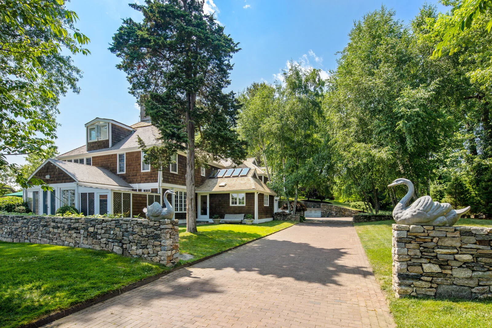30 Beachside Avenue, Westport