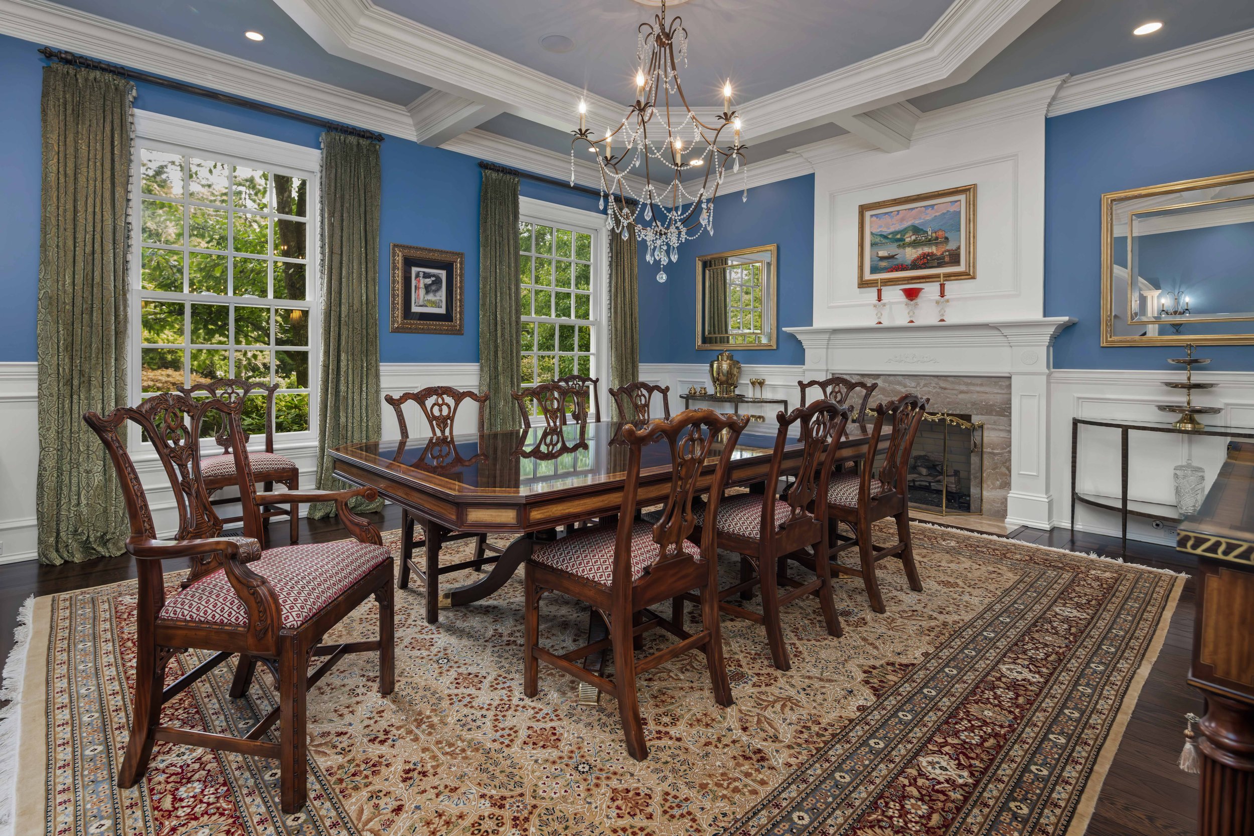 Dining room of 5 Boxwood Ln, Westport, CT 06880-129.jpg