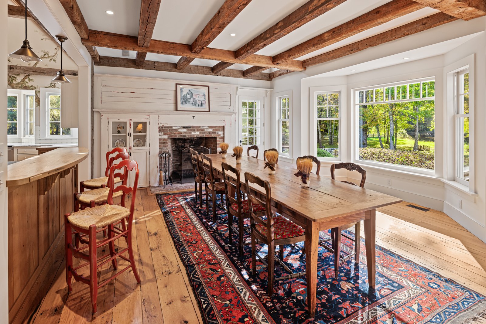 Kitchen, casual dining_6 Wedges Field Weston CT-13.jpg