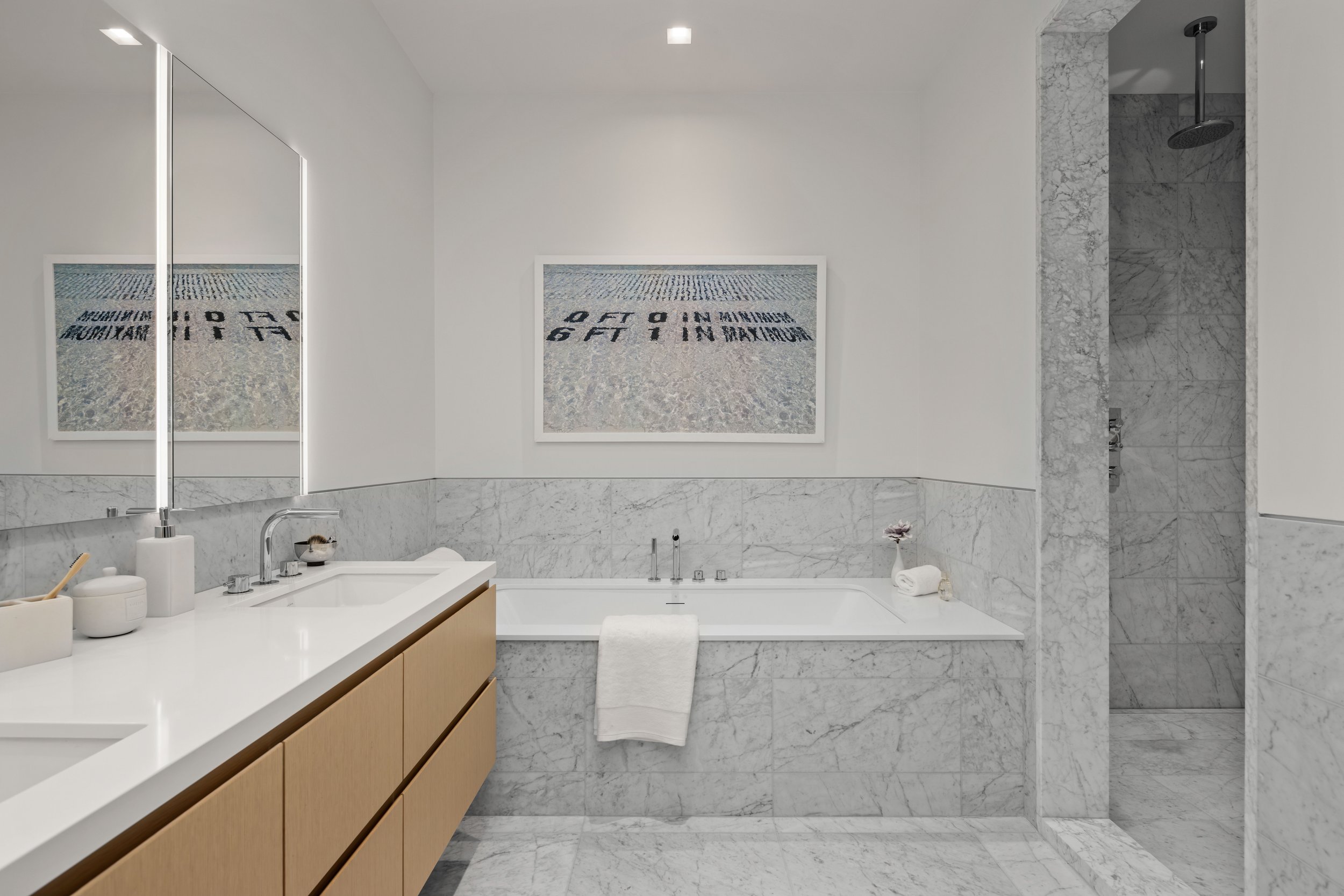 Luxurious bathroom at Bankside Model Unit -35.jpg