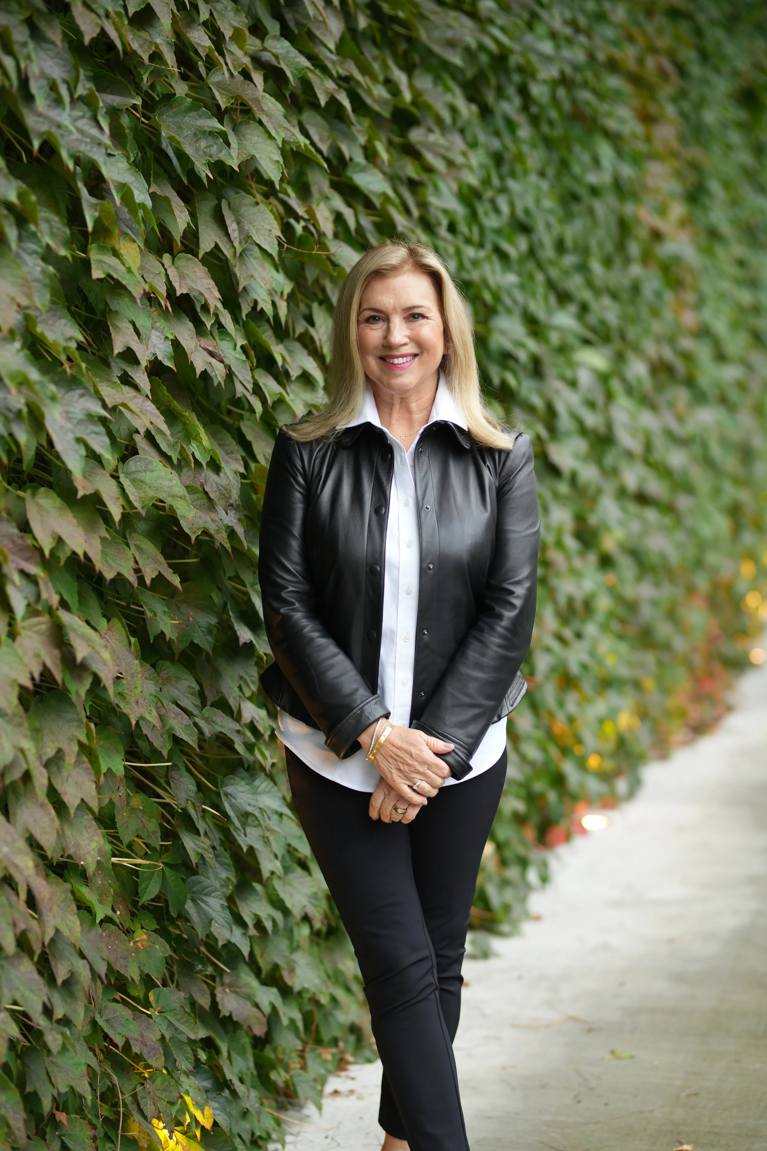 Karen Scott, Partner