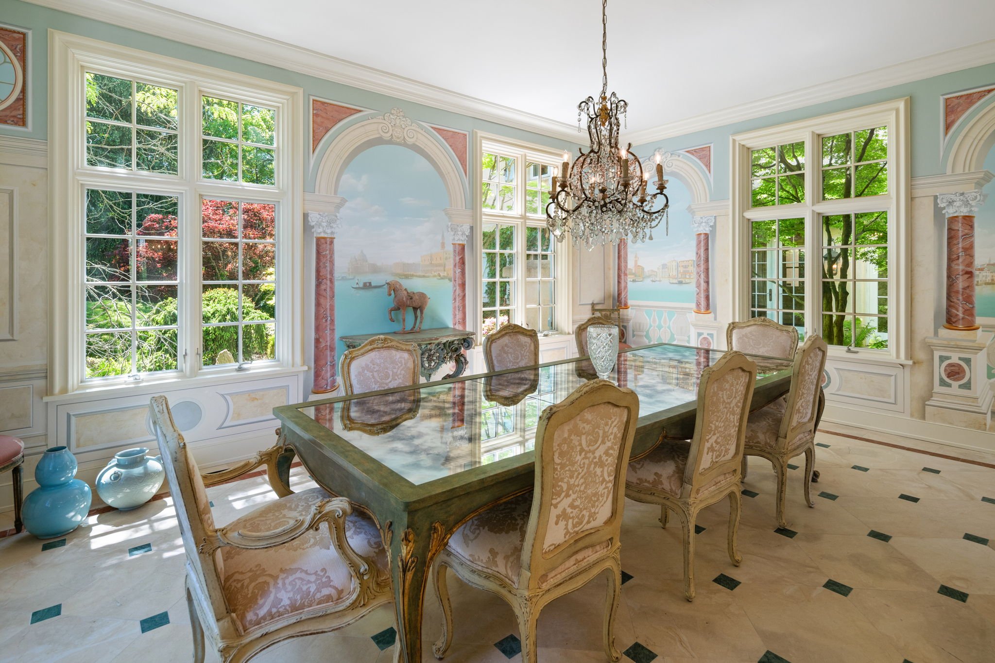 Dining room of 100 Nod Hill in Wilton CT_DSC08882.jpg