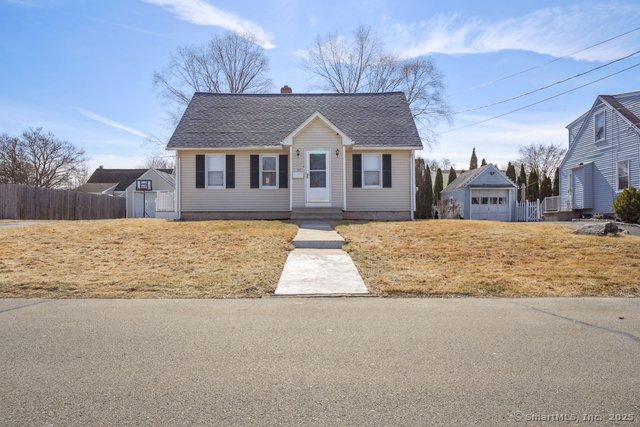 55 Ferndale Avenue, Stratford