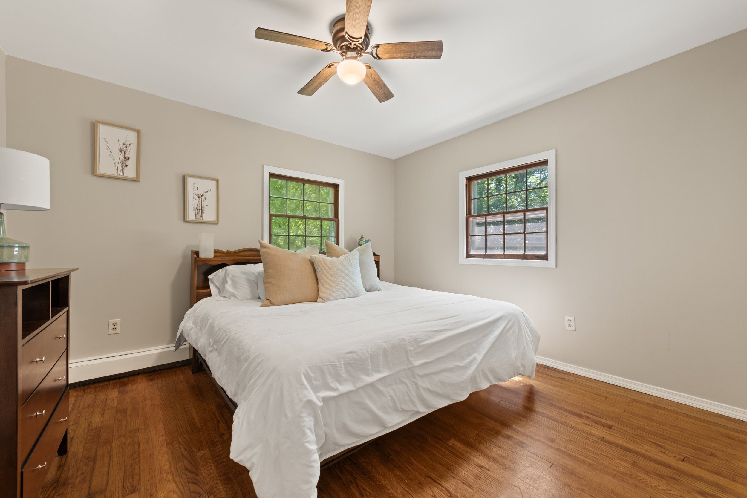 Bedroom_031-84-Kanungum-Trail-Shelton-CT.jpg
