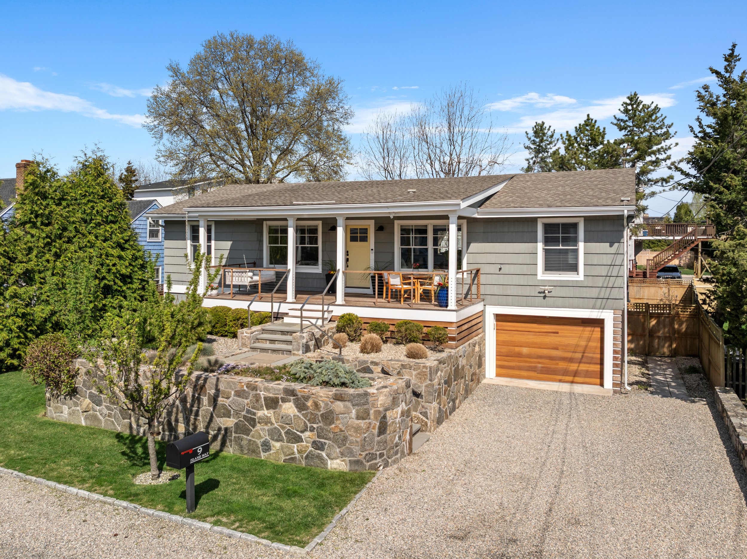 9 Island Way, Westport