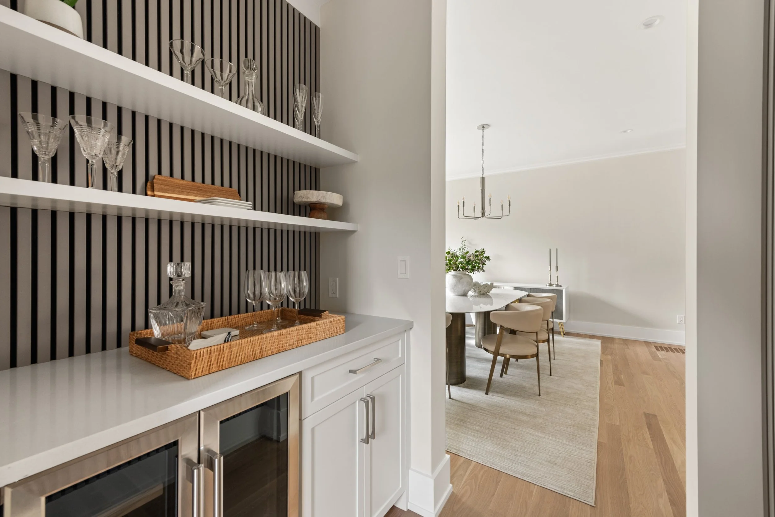 Dining-room-butlers-pantry_029-3-Old-Black-Rock-Turnpike-Fairfield-CT-06824.jpg