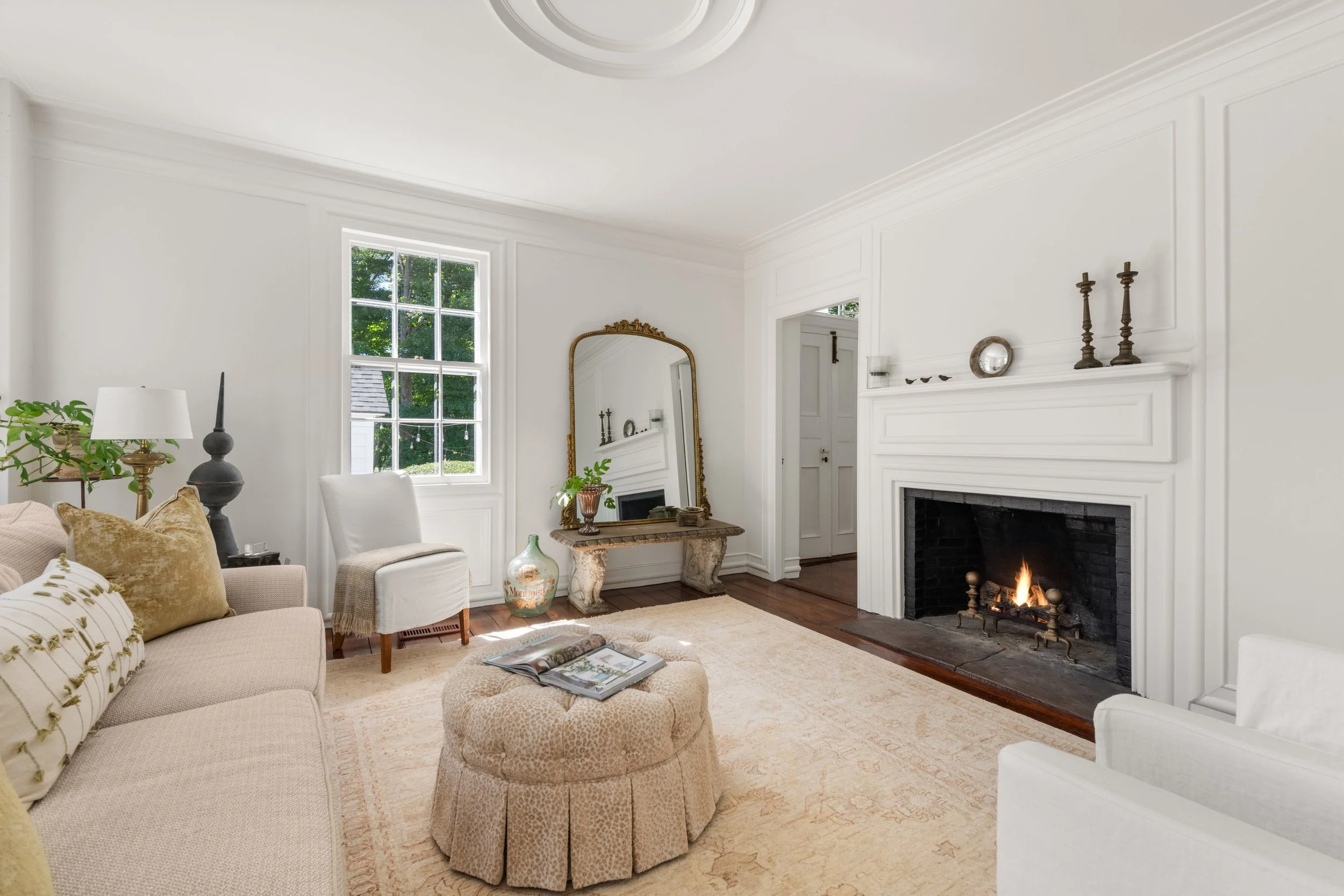 Living-room-fireplace_068-365-Greens-Farms-Road-Westport-CT-06880.jpg