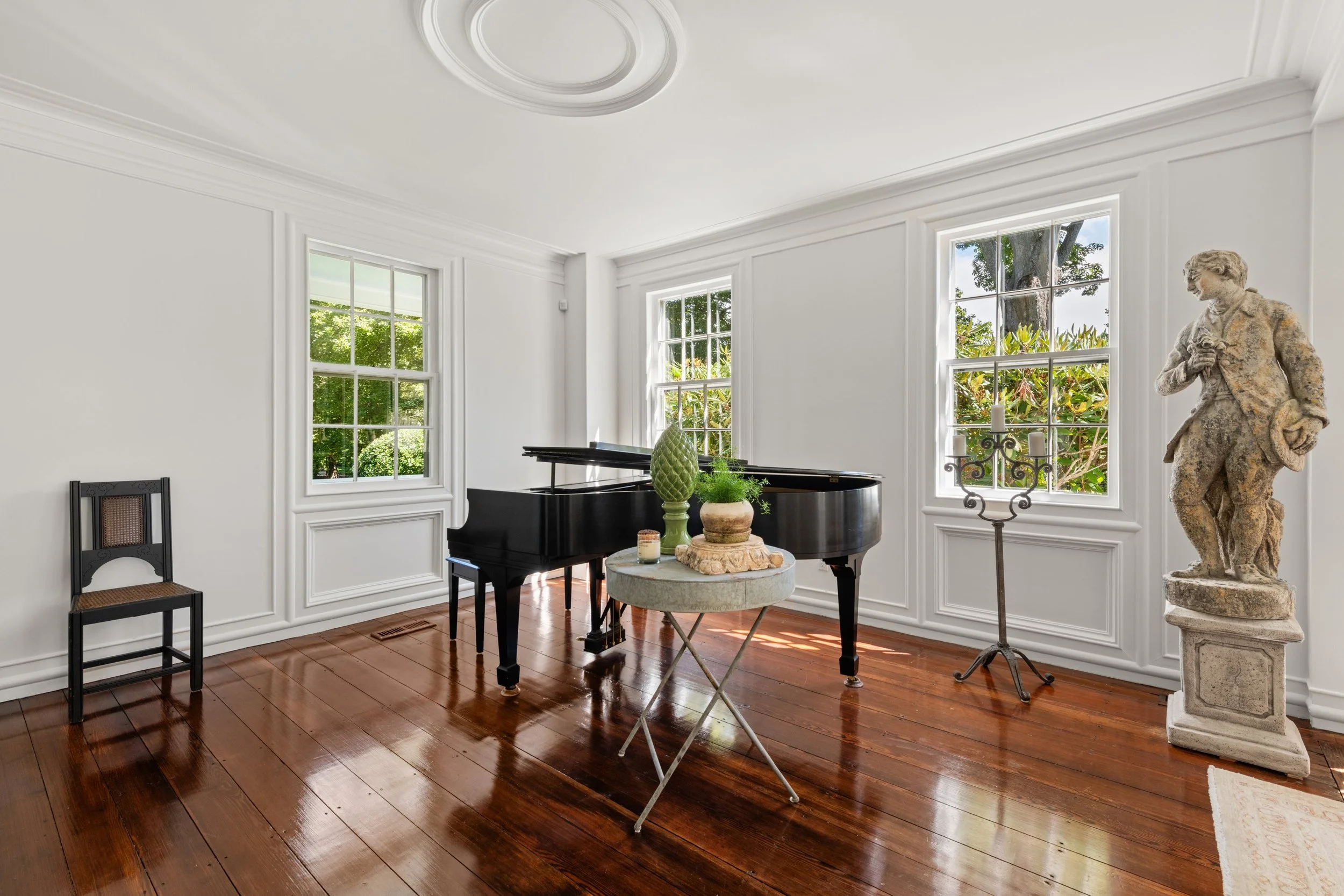 Living-room-music-corner_067-365-Greens-Farms-Road-Westport-CT-06880.jpg