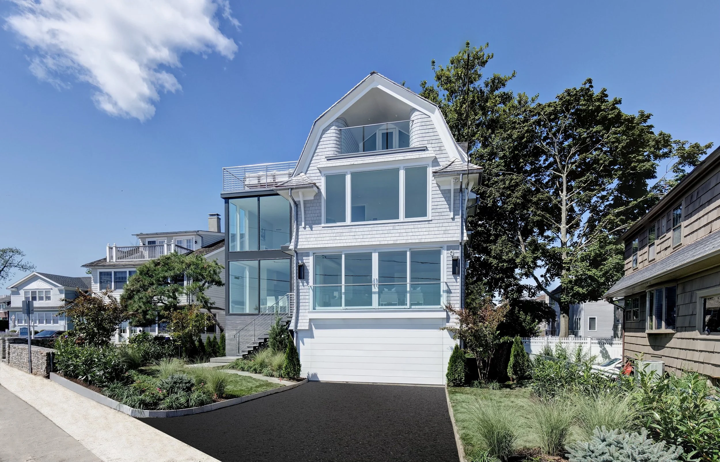 27 Soundview Drive