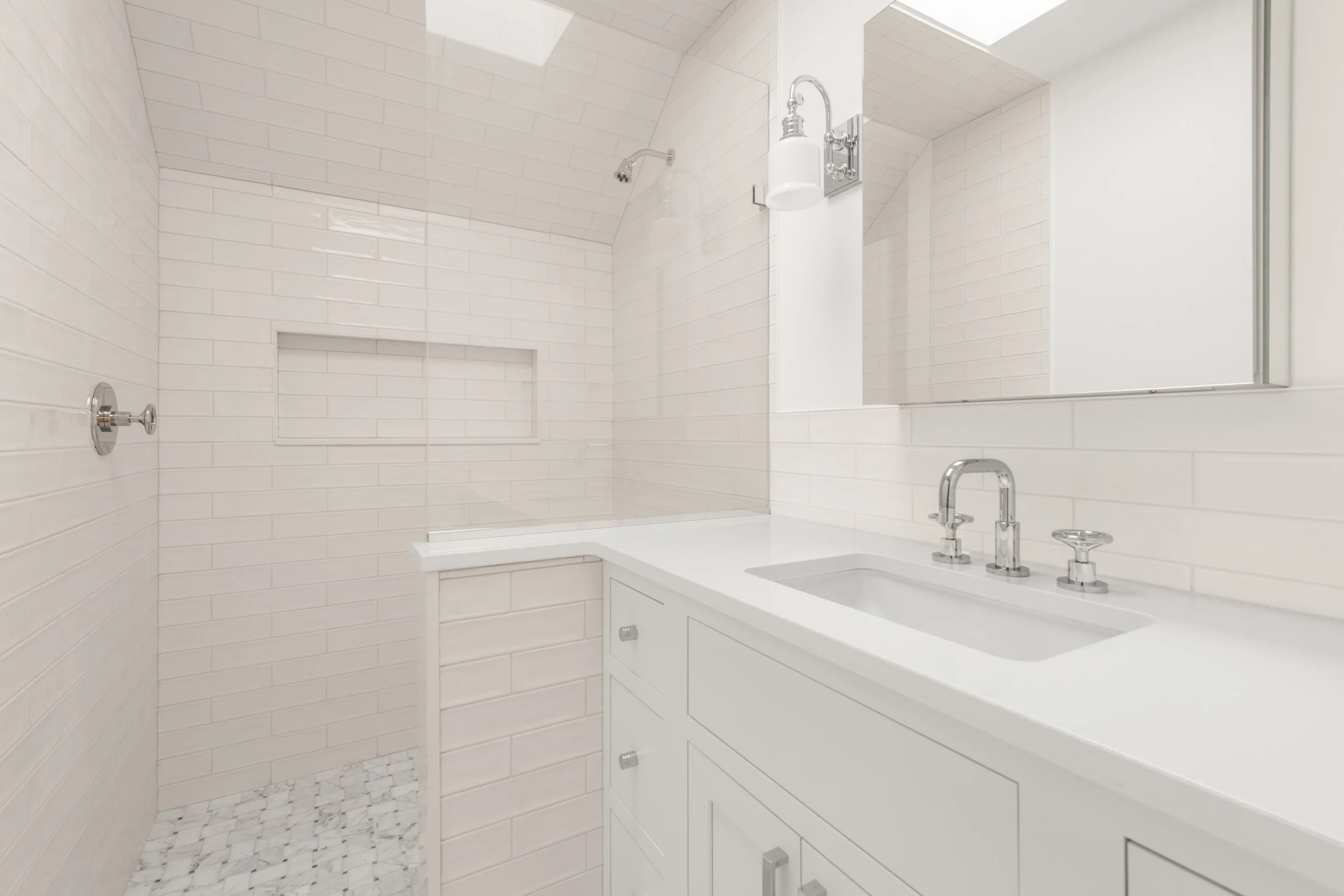Bathroom_059-3MayflowerLane-Weston-CT-06883-SMALL.jpg