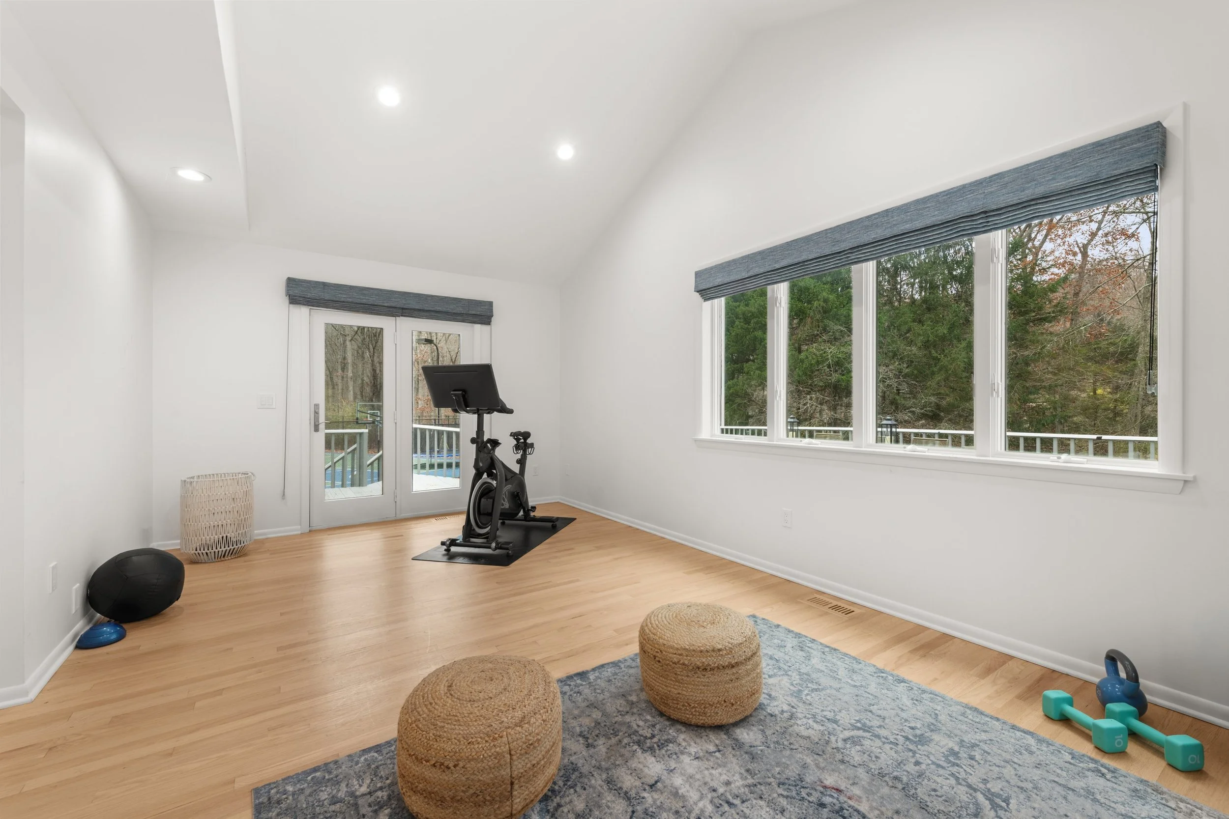 Primary bonus area_008-335GeorgetownRoad-Weston-CT-06883-SMALL.jpg