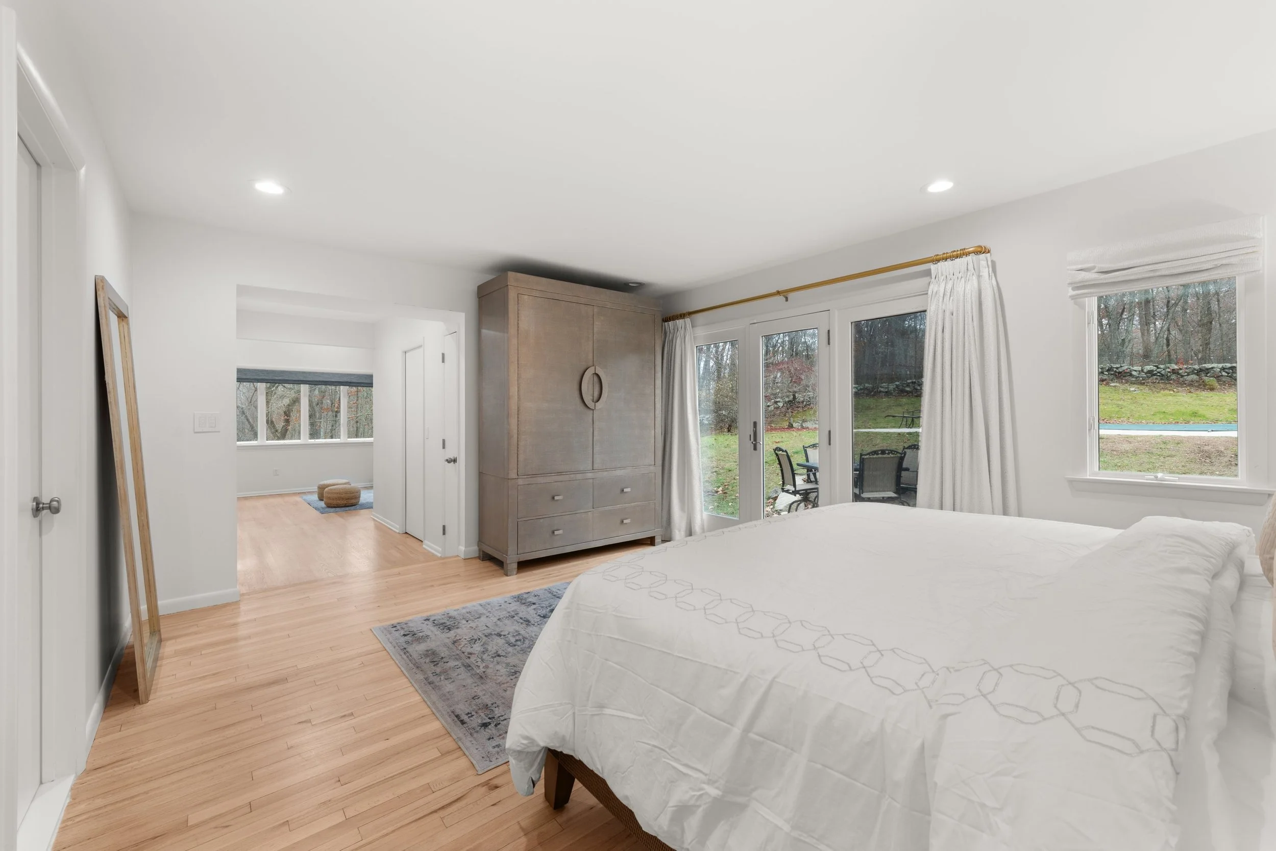 003-335GeorgetownRoad-Weston-CT-06883-SMALL.jpg