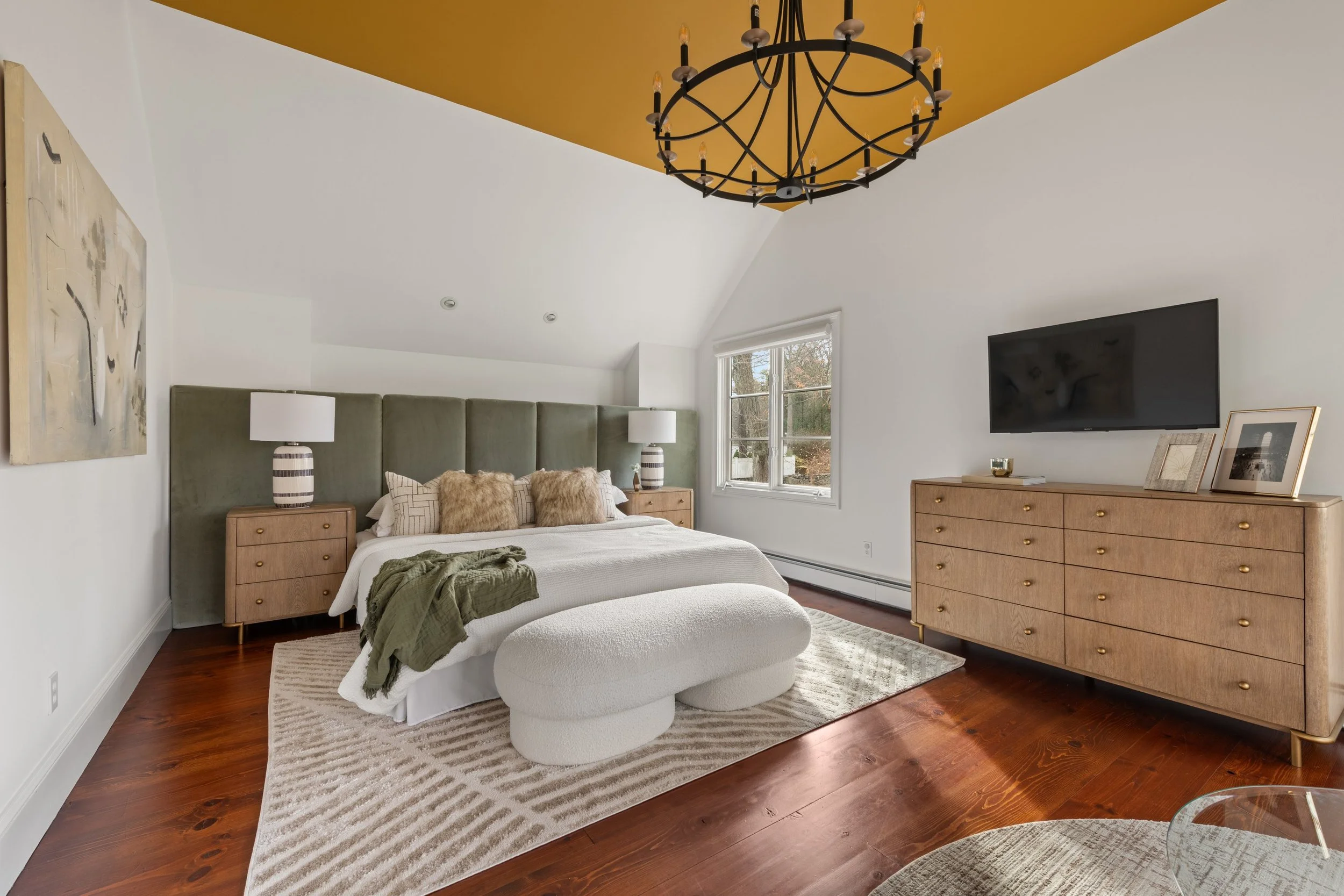 Primary-suite_051-15CrossHighway-Westport-CT-06880-SMALL.jpg