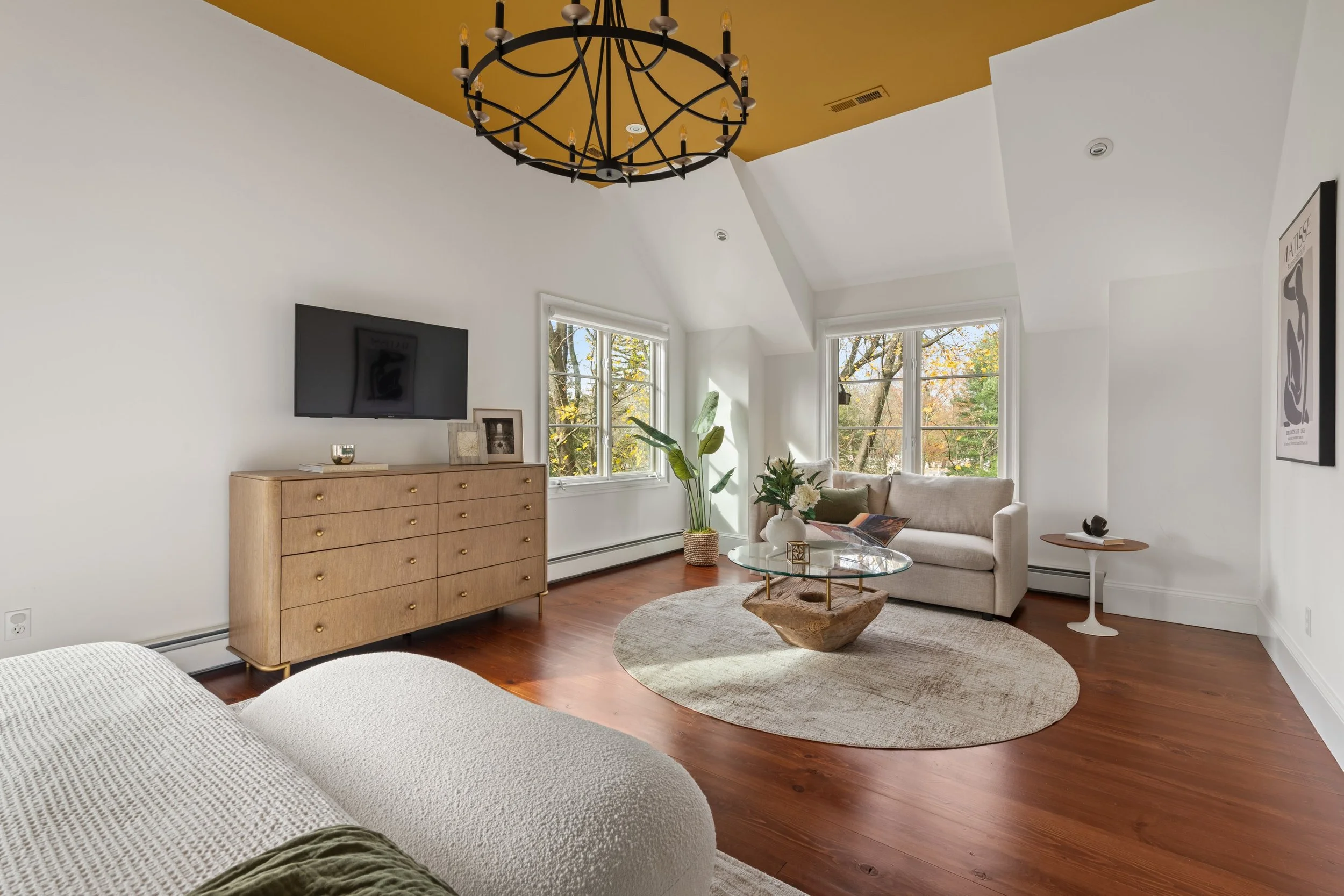 Primary-suite_052-15CrossHighway-Westport-CT-06880-SMALL.jpg
