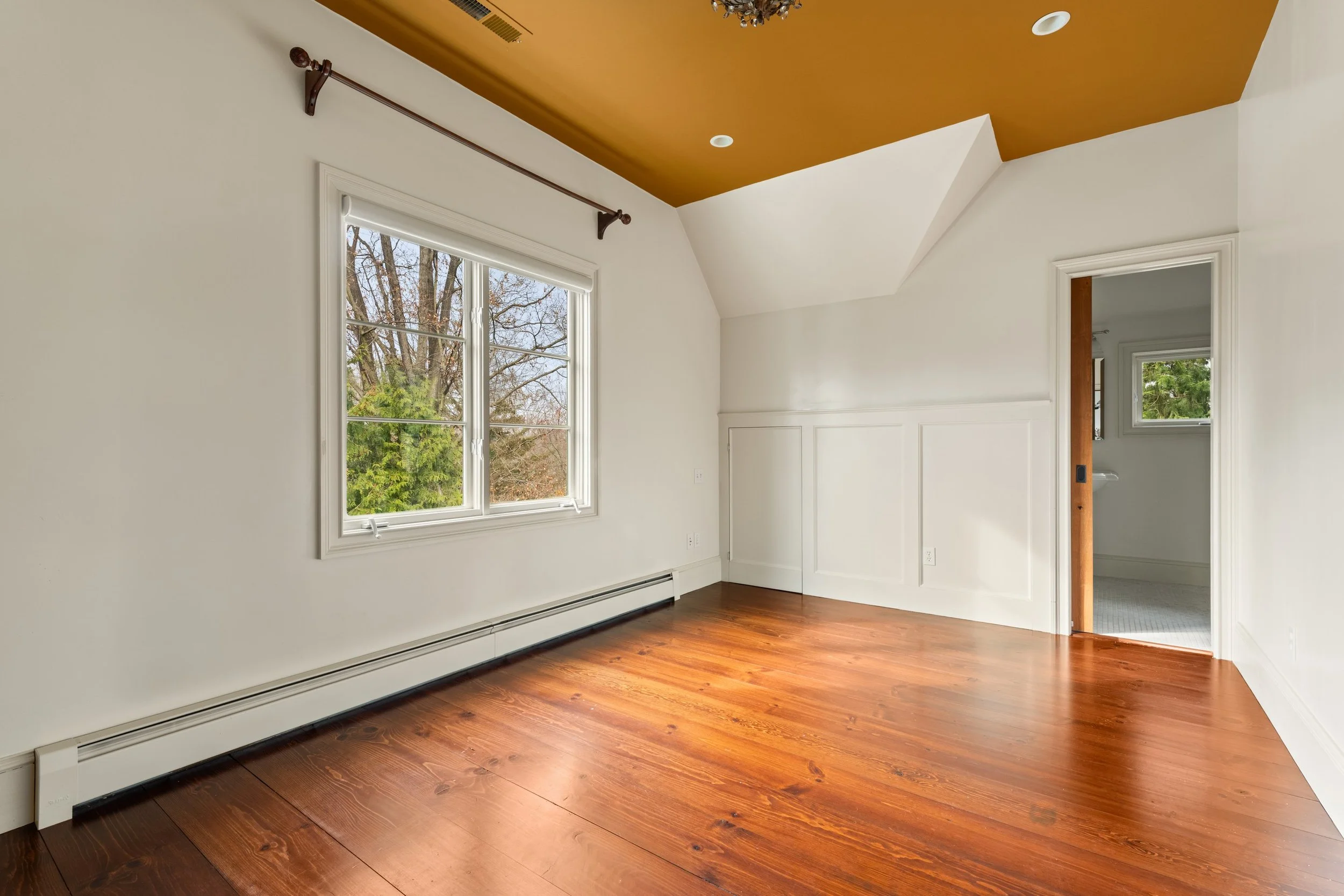 Bedroom_059-15CrossHighway-Westport-CT-06880-SMALL.jpg
