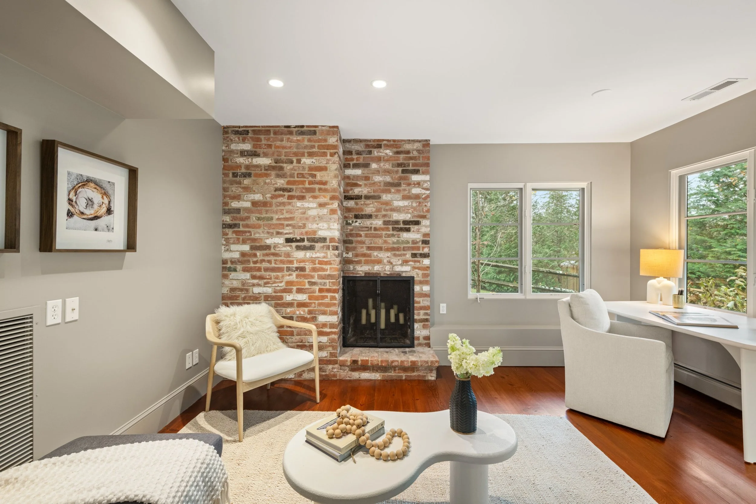 Lower-level-fireplace_061-15CrossHighway-Westport-CT-06880-SMALL.jpg