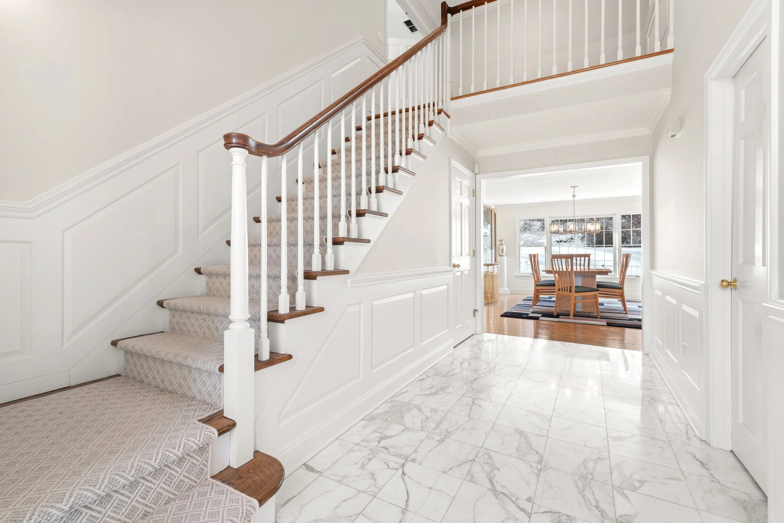 Staircase-309-Sturges-Ridge-Road-Wilton-CT-06897_020.jpg