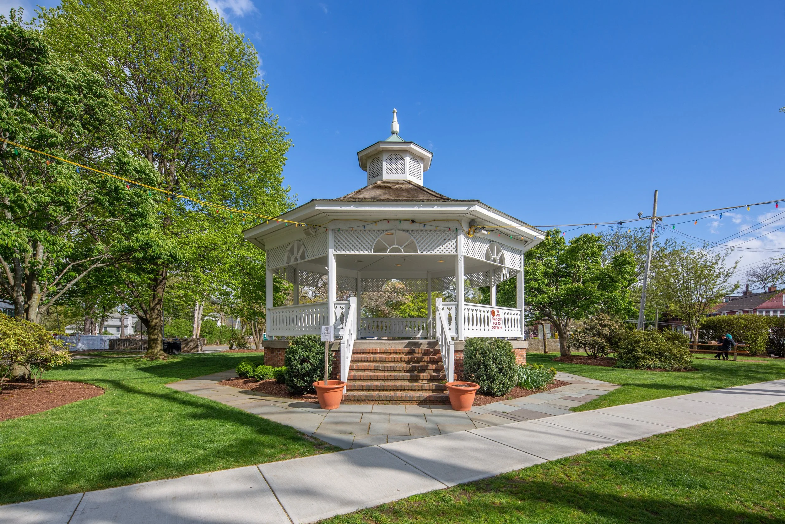 Living in Town, Fairfield Connecticut