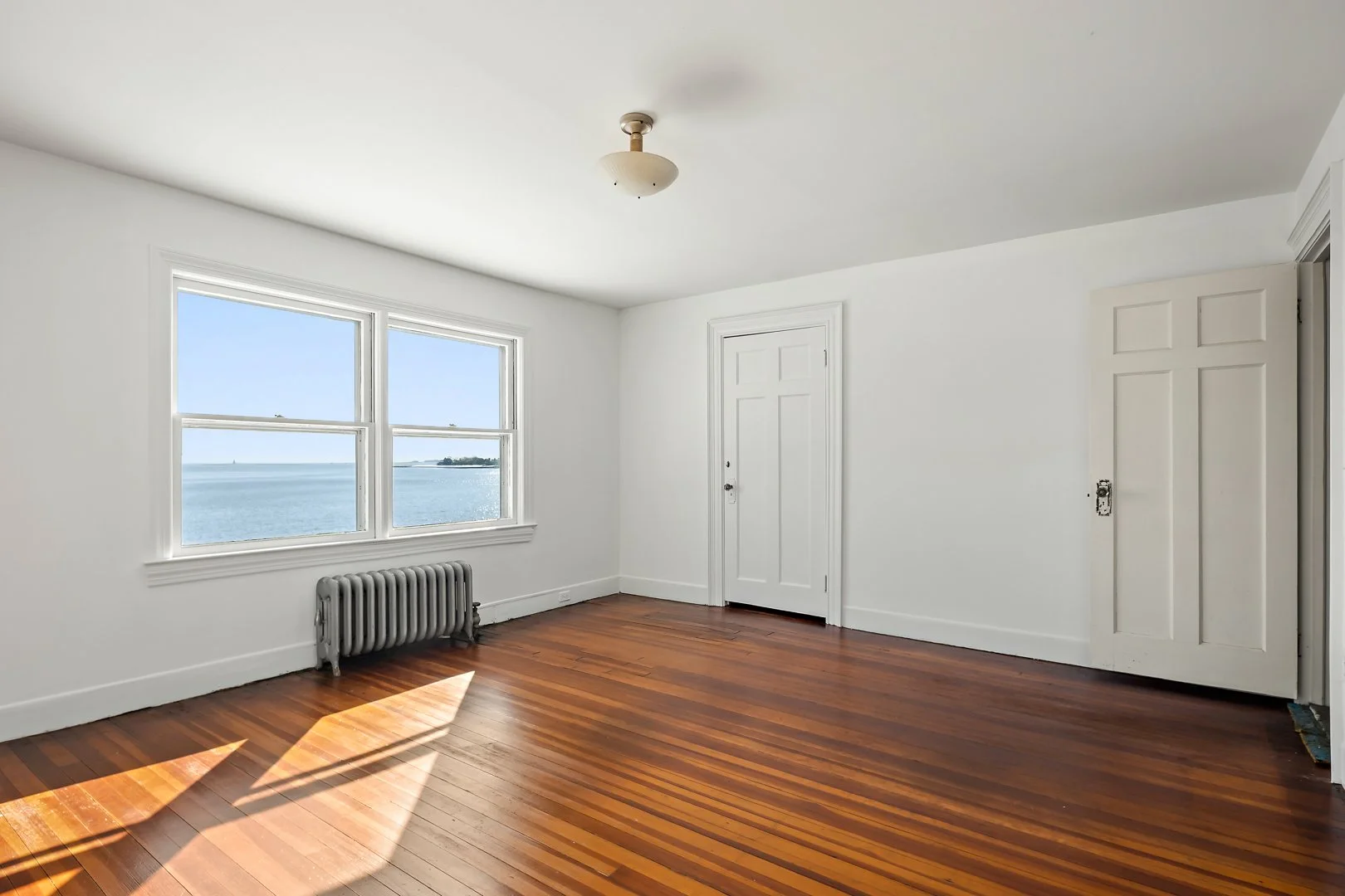 Second-floor-bedroom-27-Owenoke-Park-Westport-CT_25.jpg