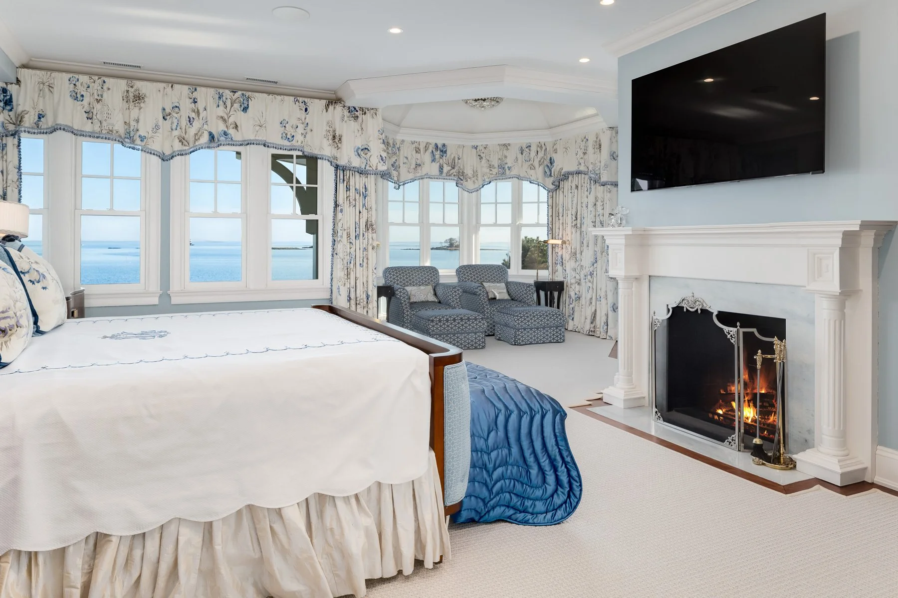 Primary-suite-fireplace-10-Shorehaven-Rd-Norwalk-CT-56.jpg