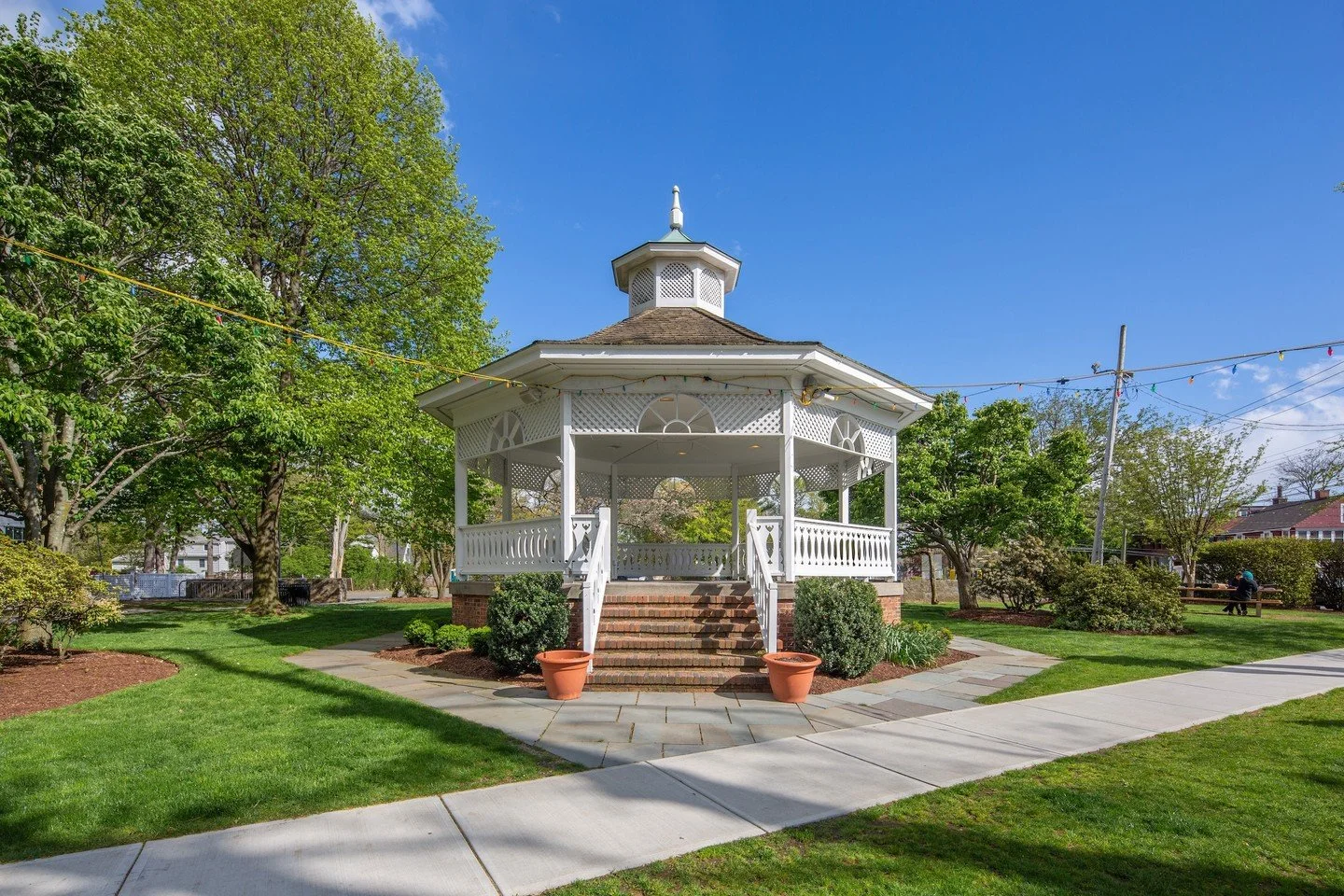There&rsquo;s a reason so many people are drawn to the energy of downtown Fairfield, CT and the ease of true in-town living. It offers a rare blend of charm, convenience, and classic coastal New England character&mdash;walkable living at its absolute