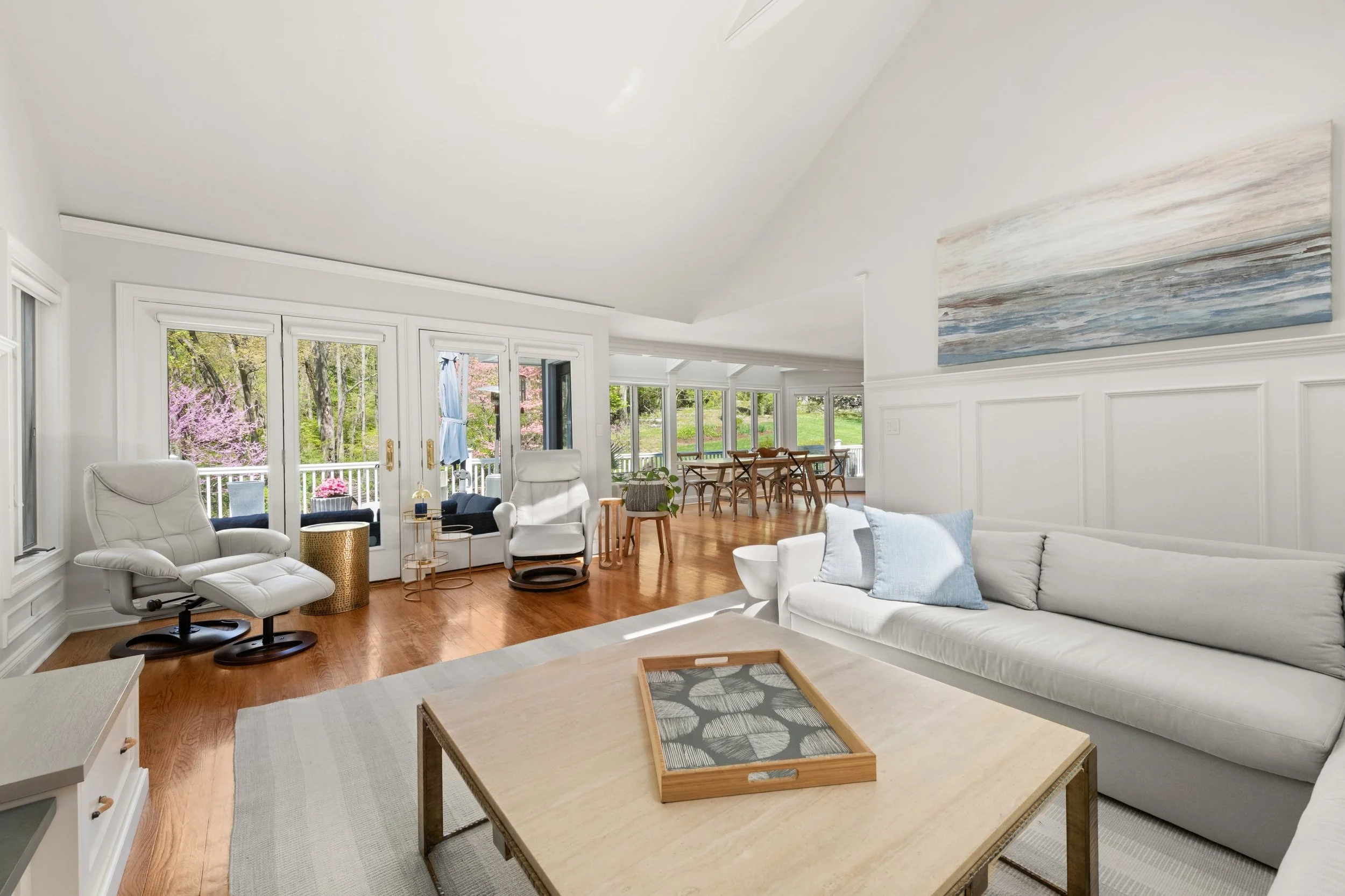Great-room-21-Timber-Mill-Lane_weston-CT_037.jpg