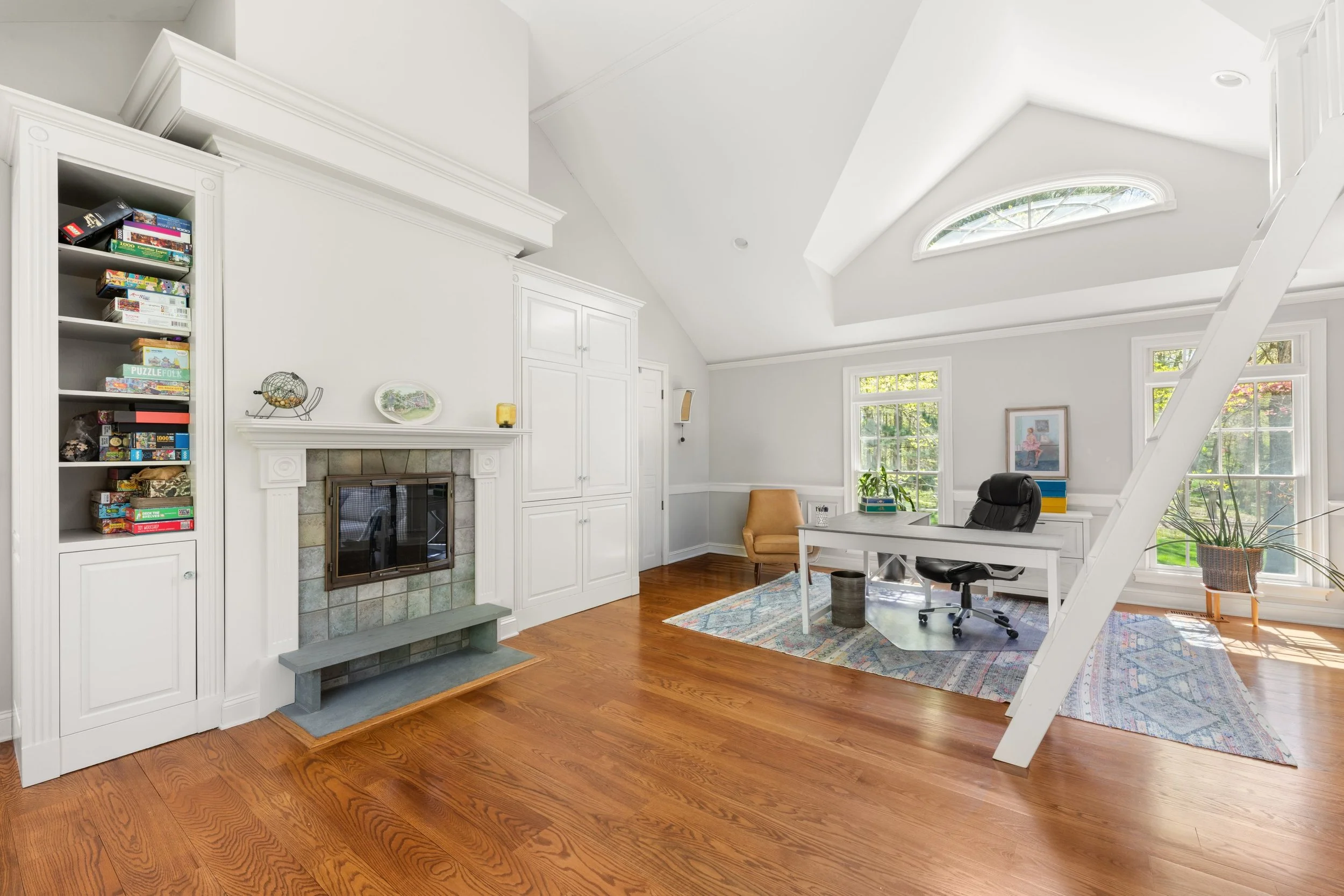 Bonus-room-fireplace-21-Timber-Mill-Lane_weston-CT_039.jpg