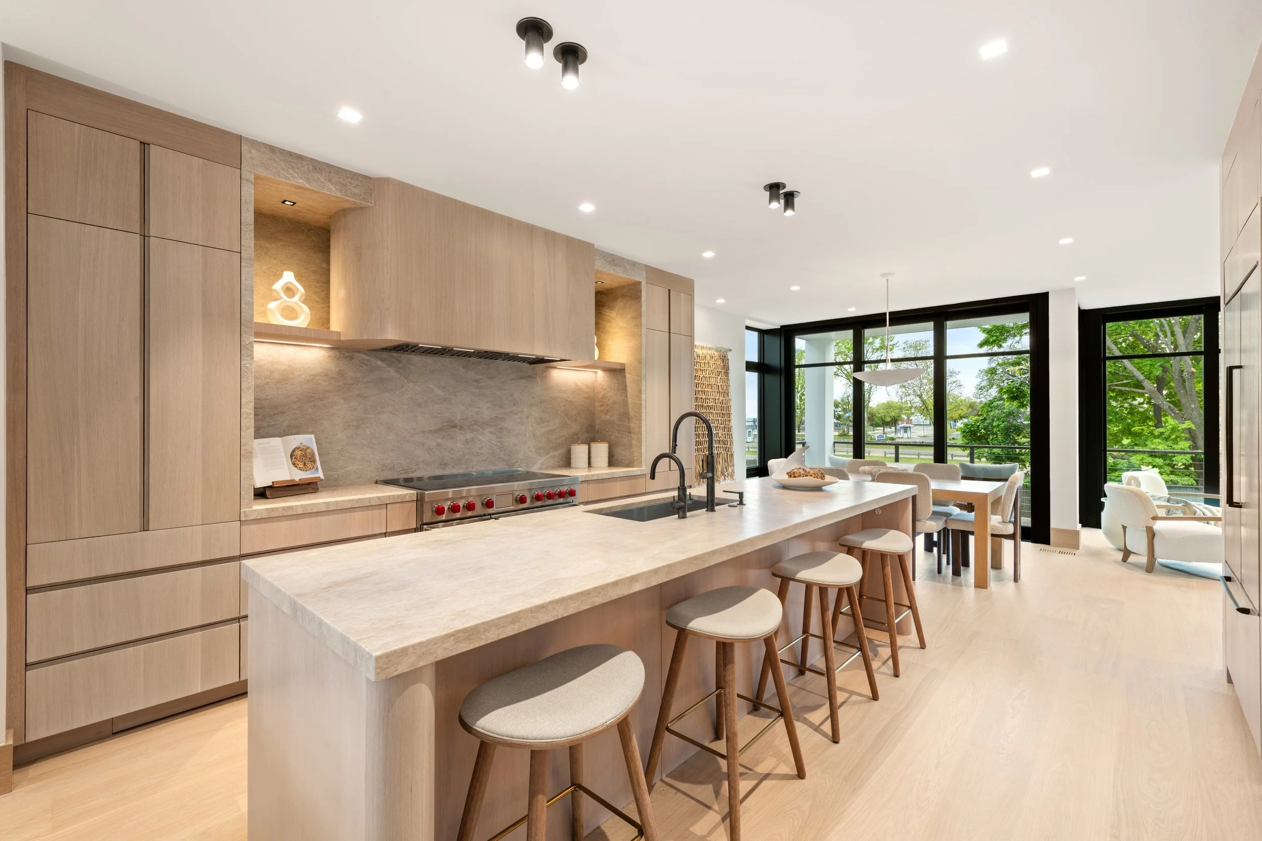 16-Westport-Avenue-Westport-CT_Kitchen-island-056-.jpg