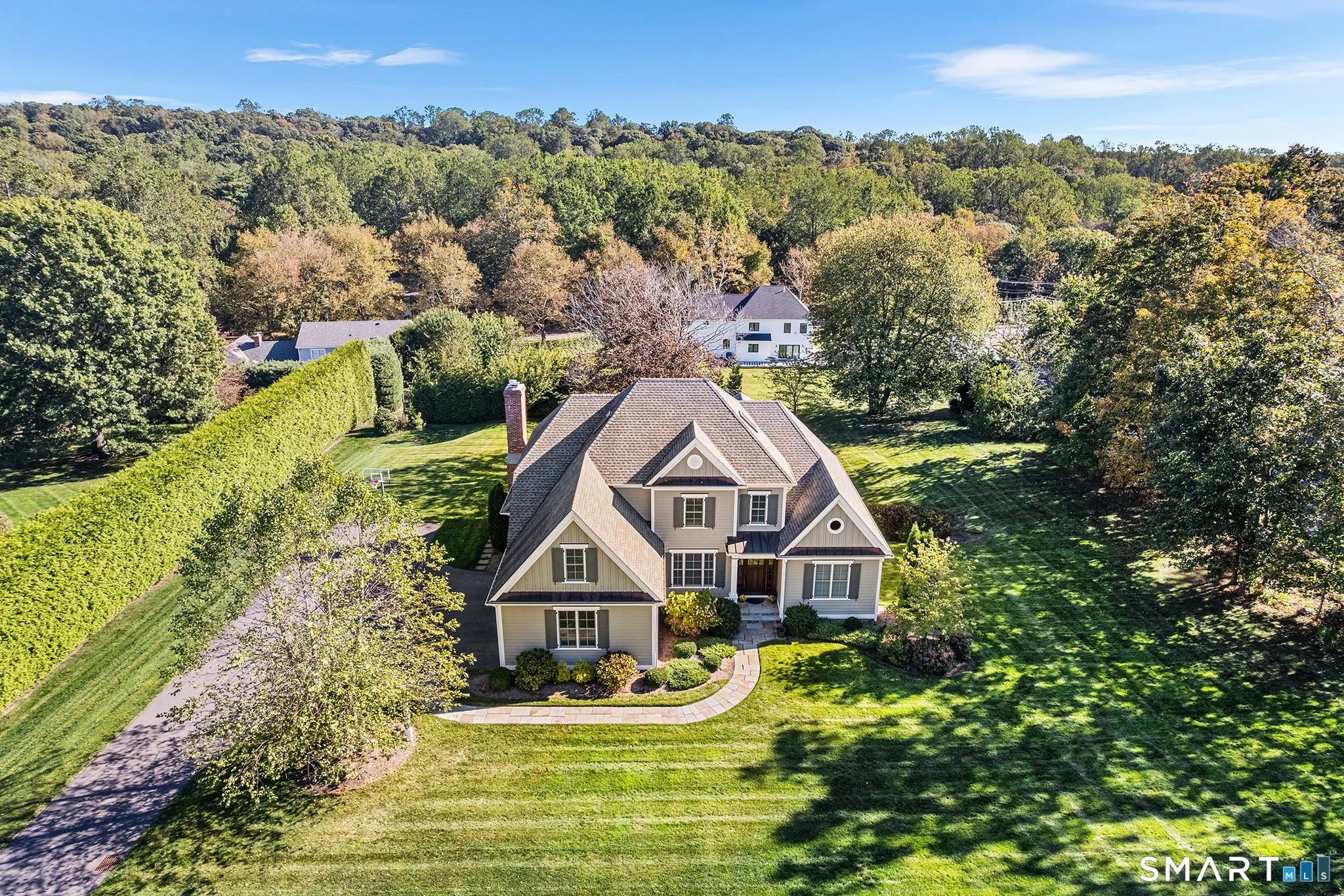 2 Doe Hollow Drive, Trumbull