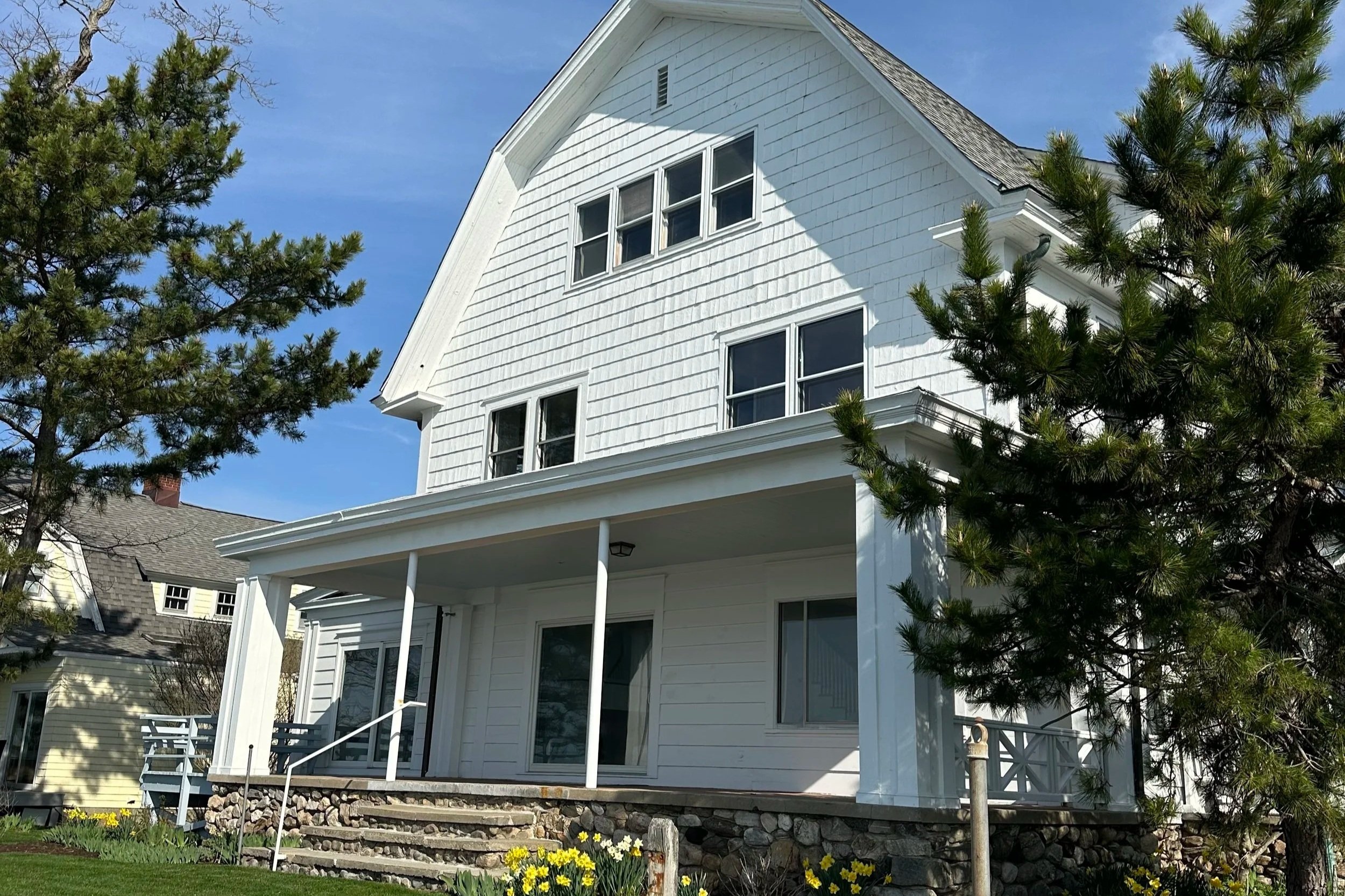 27 Owenoke Park, Westport