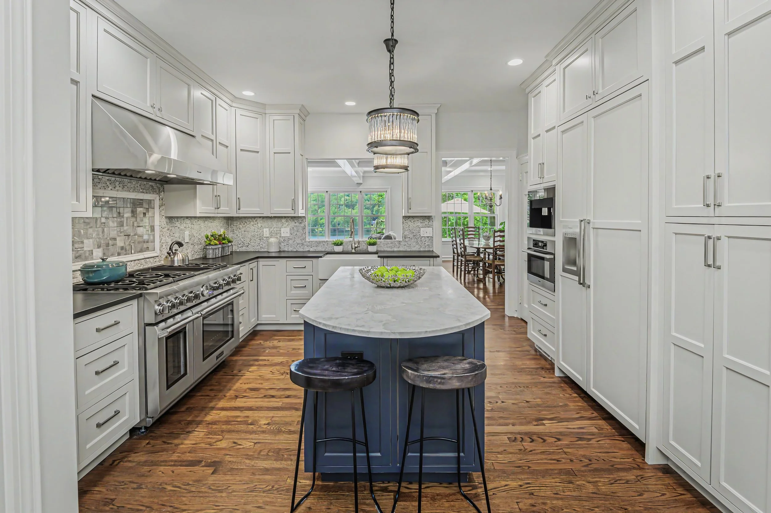 25-Pond-Road-Ridgefield-CT_JJG_0291-kitchen.jpg