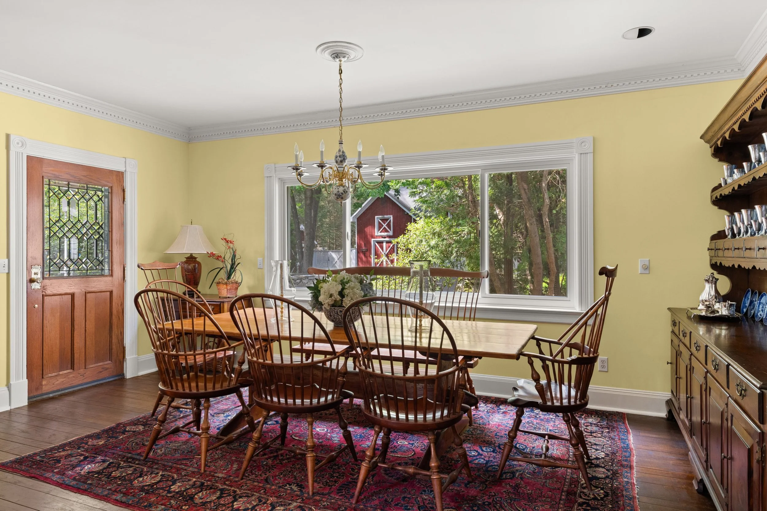 Dining-room-views-170-New-Canaan-Avenue-Norwalk-CT_050.jpg