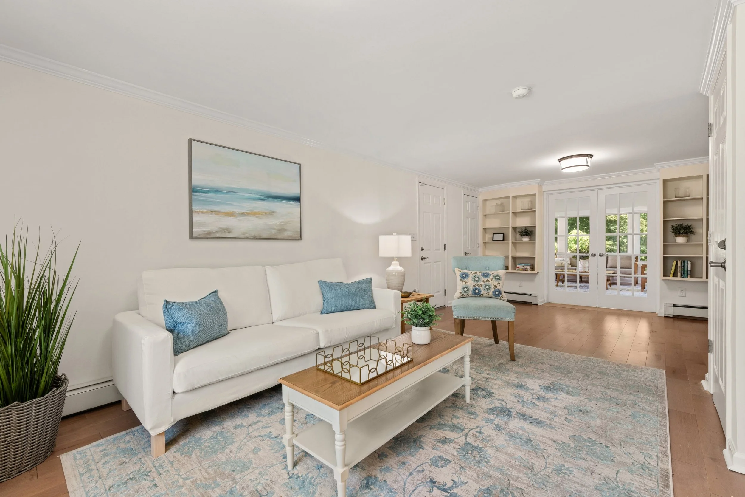 Family-room-36-Fillow-Street-Westport-CT_035-.jpg