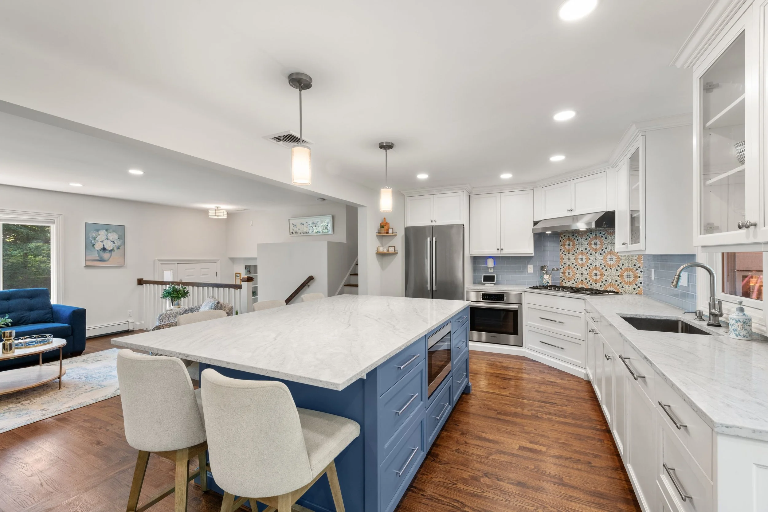Kitchen-center-island-36-Fillow-Street-Westport-CT_026-.jpg