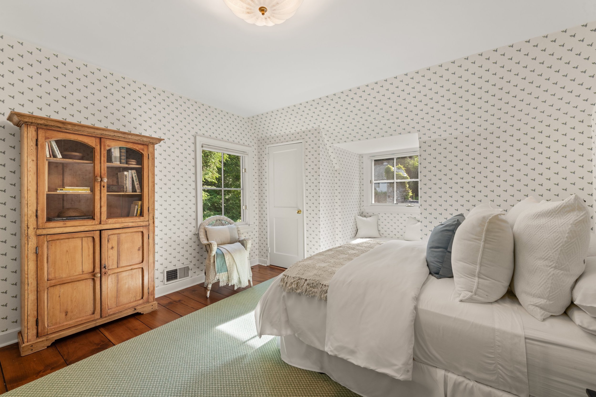 Bedroom-18-River-Lane-Westport-CT_046-.jpg