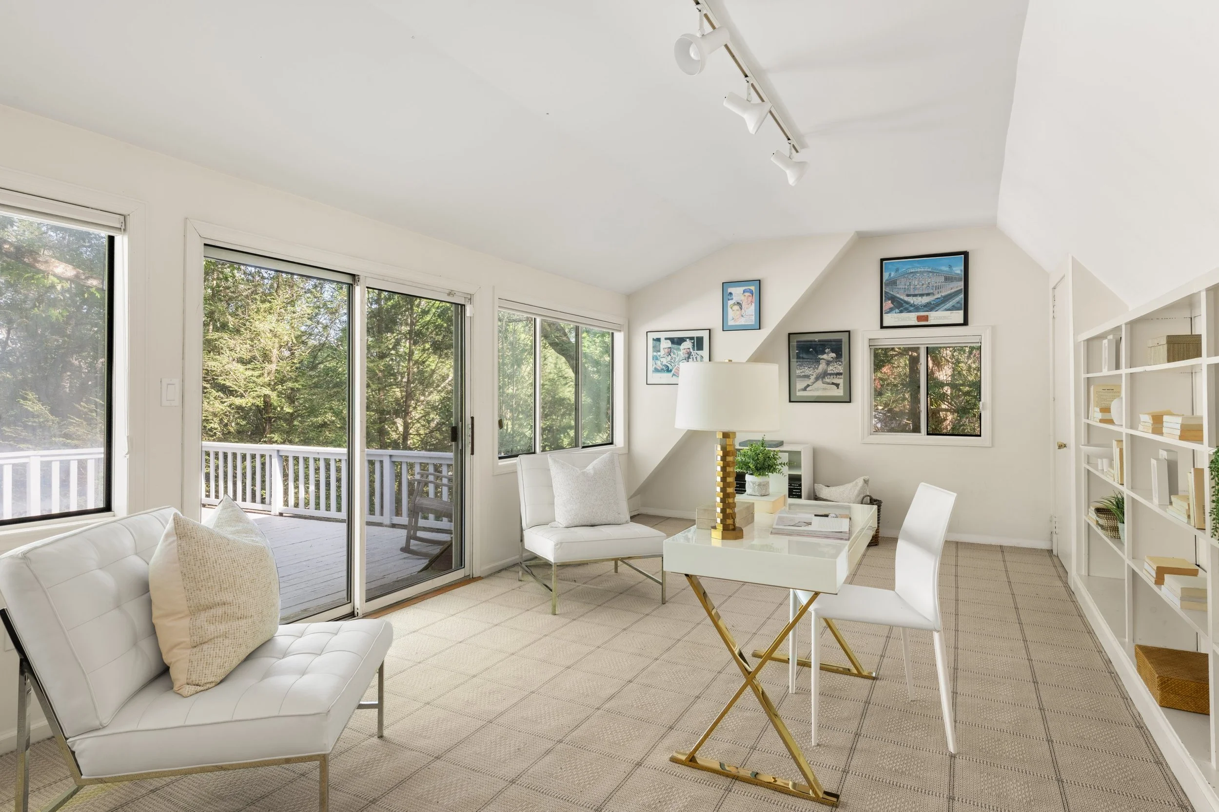 Home-office-18-River-Lane-Westport-CT_047-.jpg