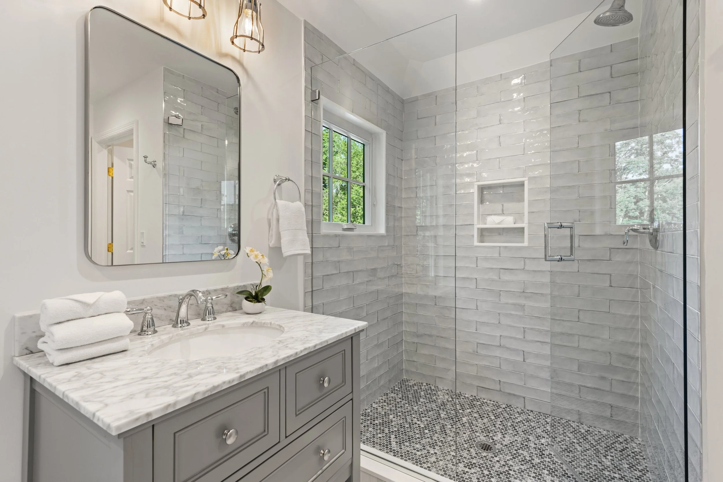 Ensuite-bathroom_1680-Cross-Highway-Fairfield-CT_084-.jpg