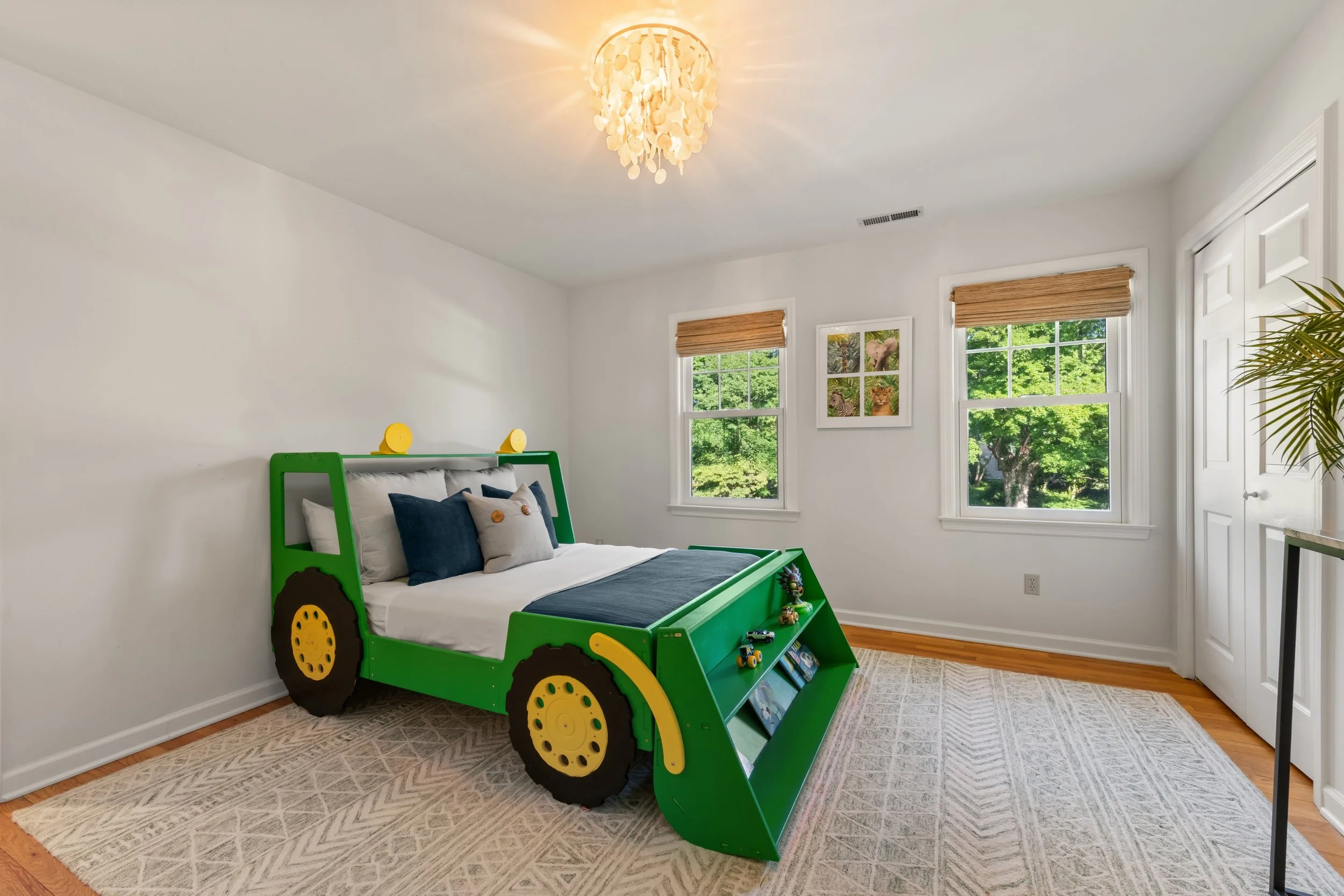 Bedroom-john-deere_1680-Cross-Highway-Fairfield-CT_083-.jpg
