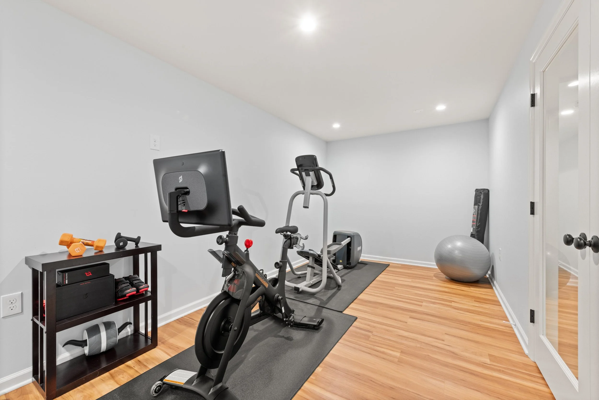 Lower-level-gym_1680-Cross-Highway-Fairfield-CT_089-.jpg