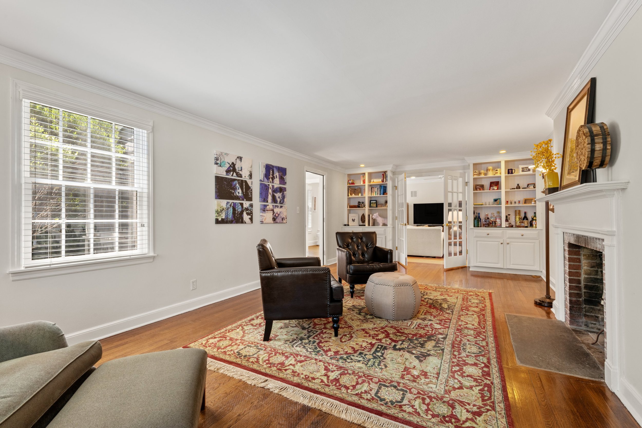 Living-room-builtins_85-Osborne-Place-Fairfield-CT_017.jpg