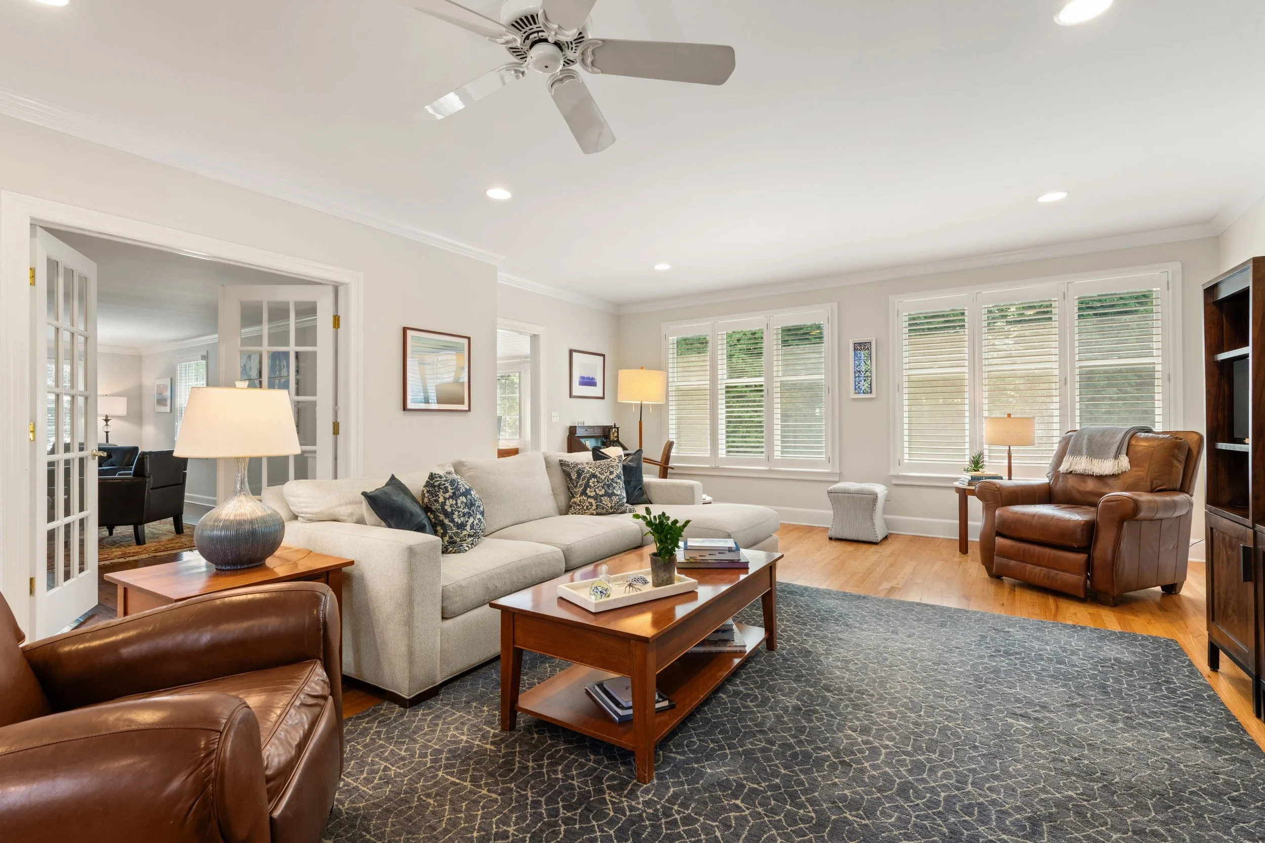 Family-room_85-Osborne-Place-Fairfield-CT_022.jpg