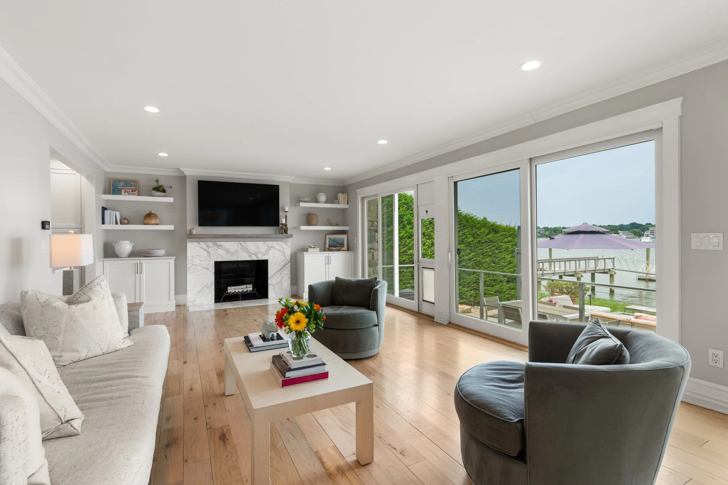 Great-room-fireplace_30-Shorefront-Park-Norwalk-CT_045.jpg