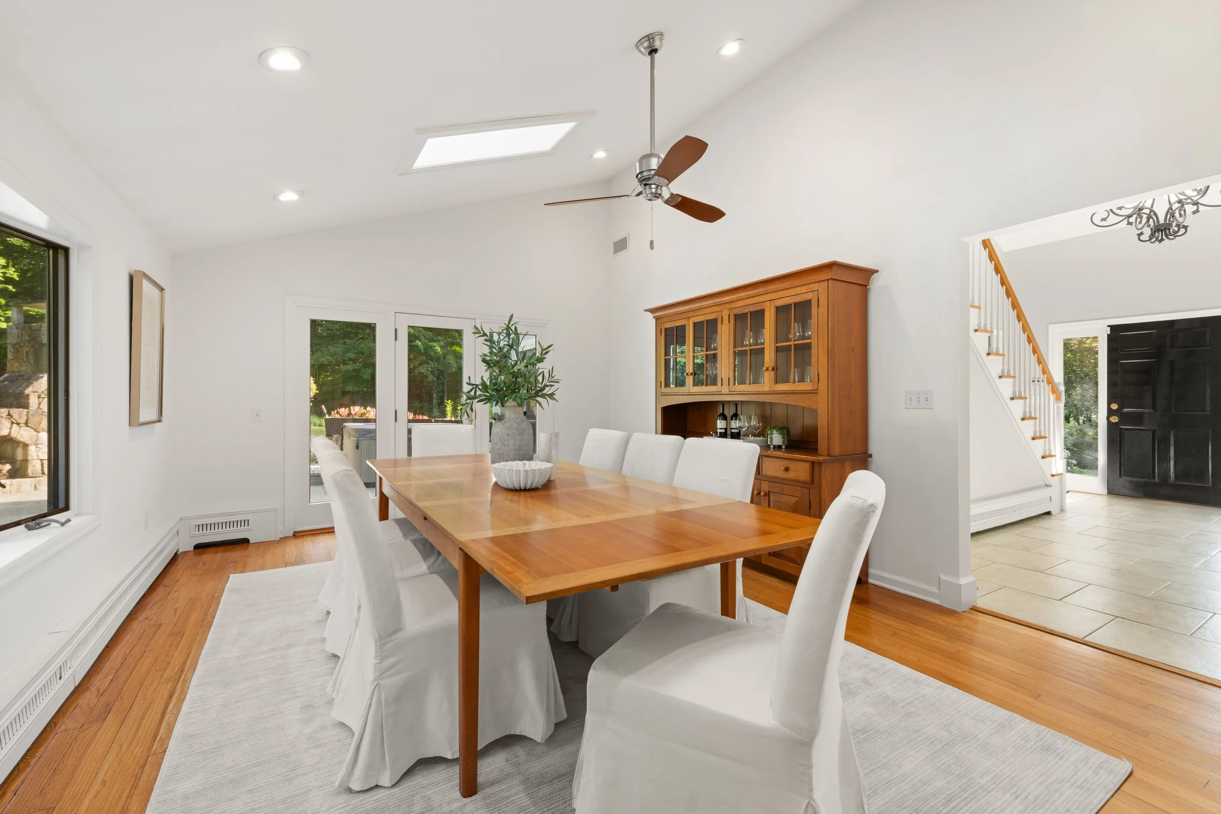 Dining-room-from-foyer-130-Blue-Ridge-Road-Wilton-CT_018-.JPG