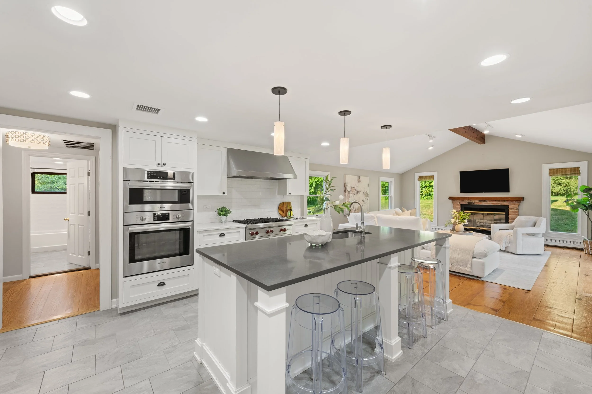 Kitchen-to-great-room-130-Blue-Ridge-Road-Wilton-CT_021-.JPG