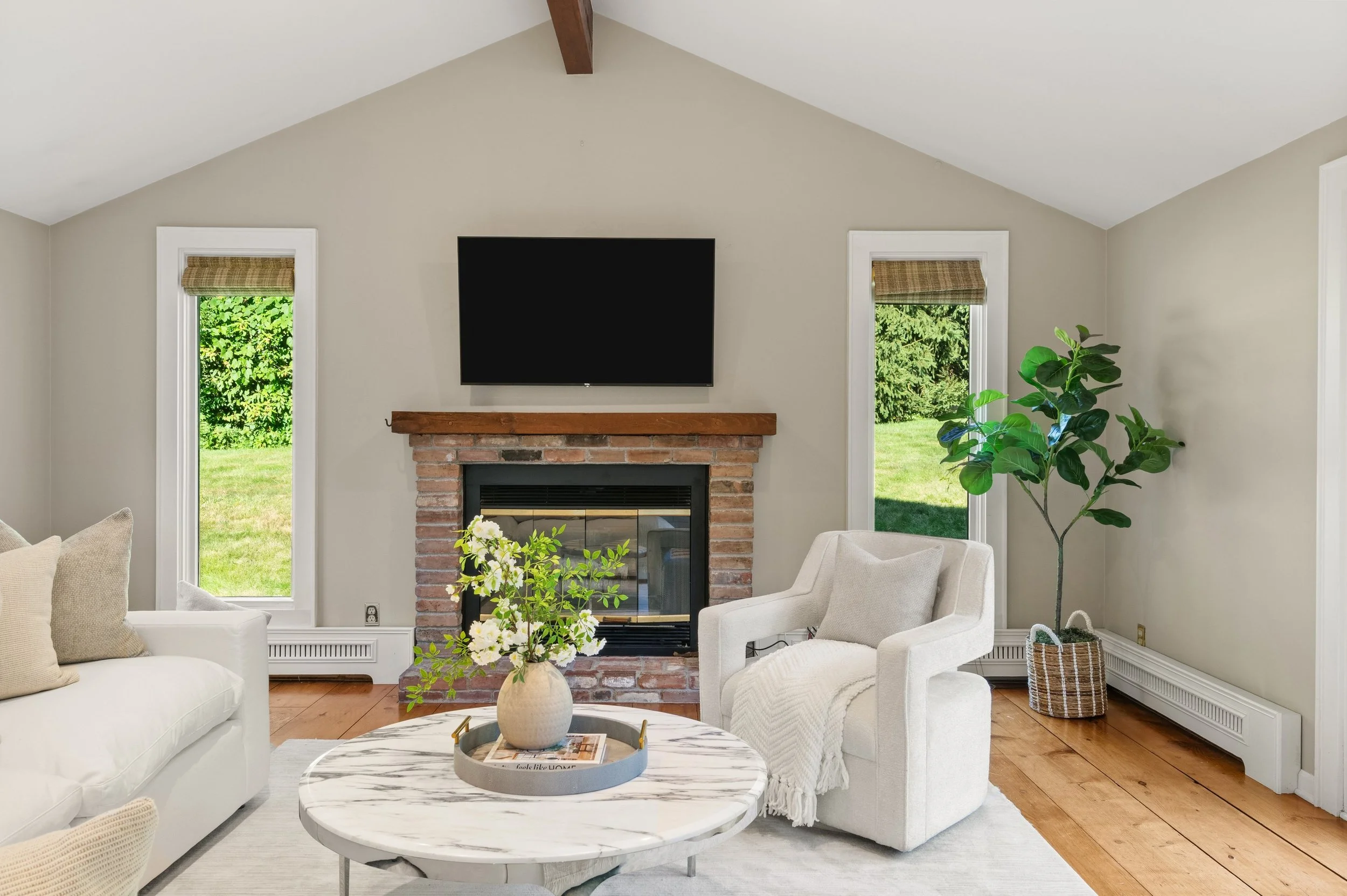 Great-room-fireplace-130-Blue-Ridge-Road-Wilton-CT_027-.JPG