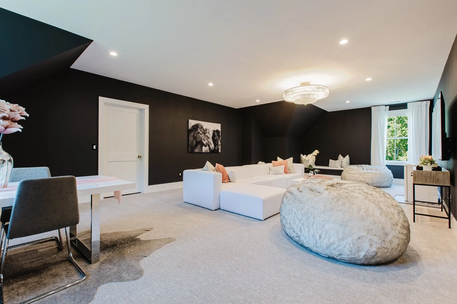 Third-floor-lounge-34-High-Point-Westport-CT-49.jpg