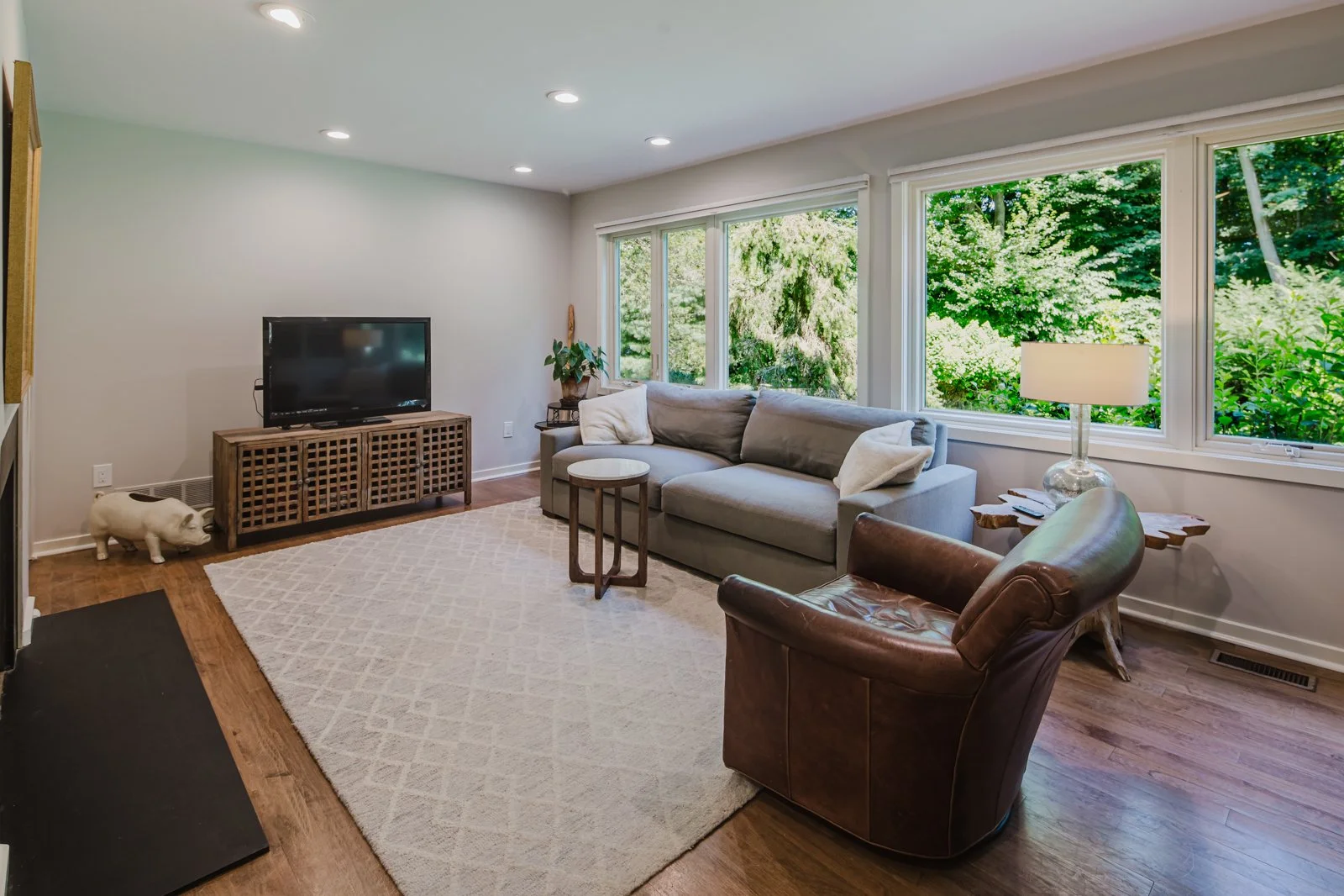 Den-3 Ridge Road Weston CT-26.jpg